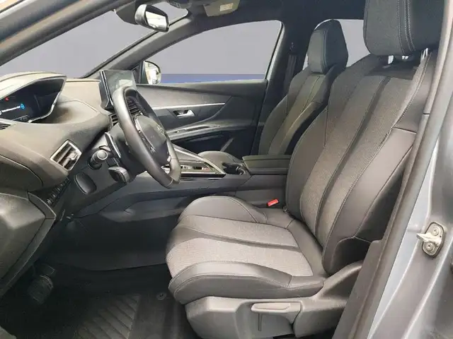 Peugeot 3008 view 10