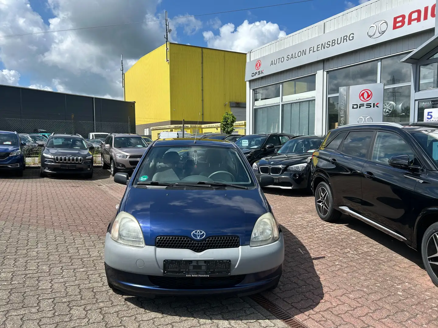 Toyota Yaris 1.0*Schiebedach*TÜV Neu Blau - 2