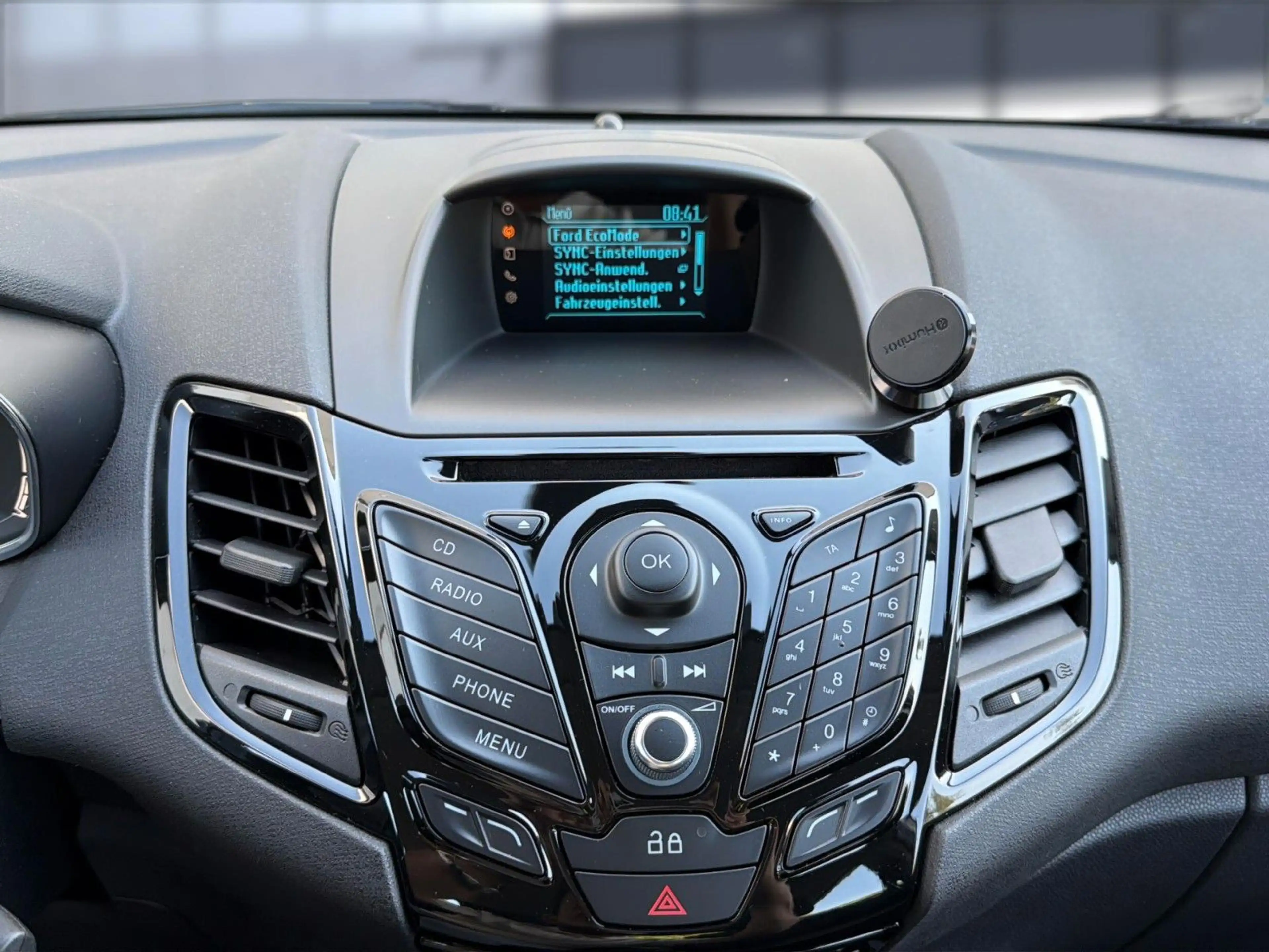 Ford Fiesta 2. Hand , Titanium , Klimaautomatik — photo 13