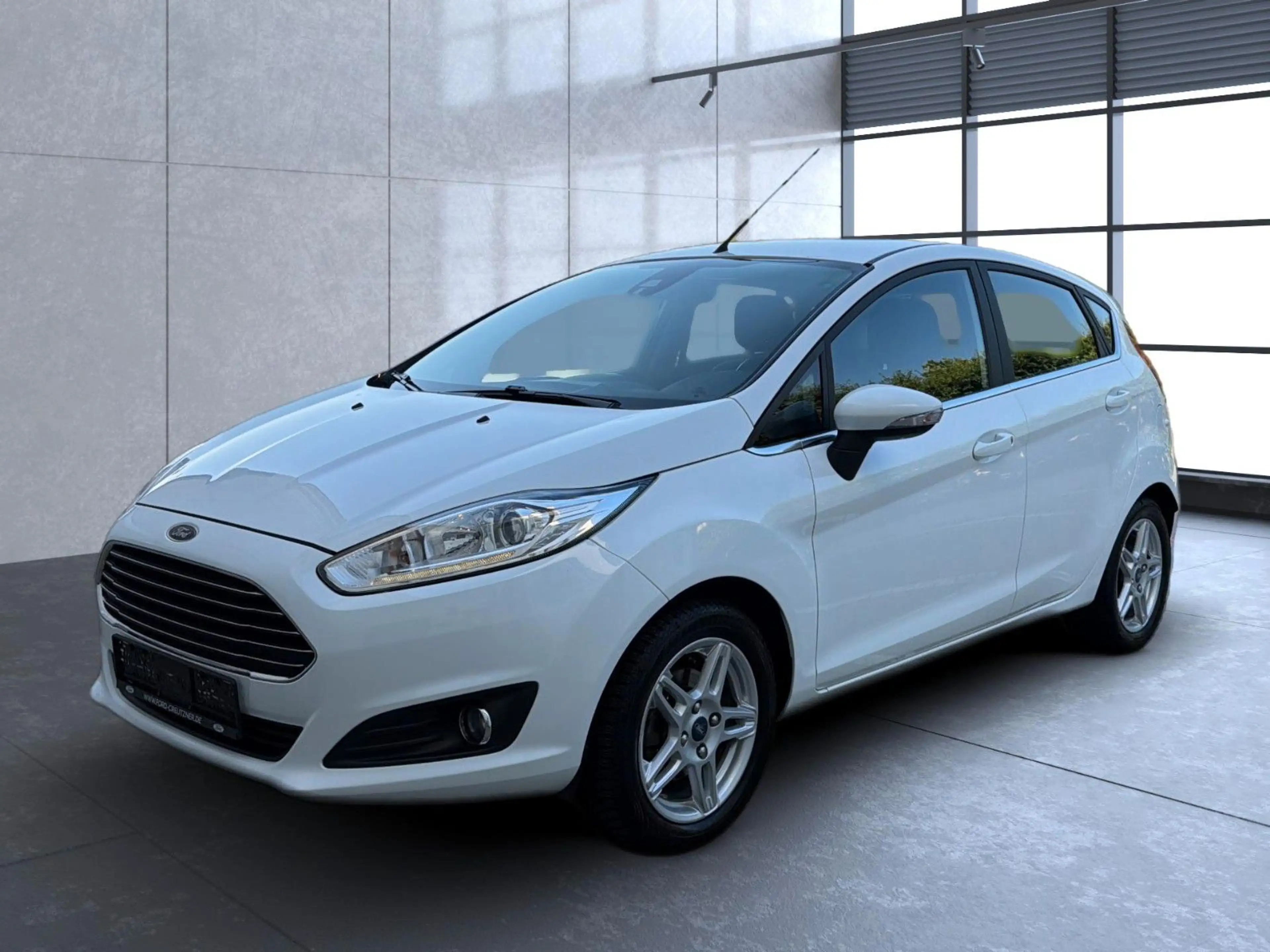 Ford Fiesta 2. Hand , Titanium , Klimaautomatik — photo 2