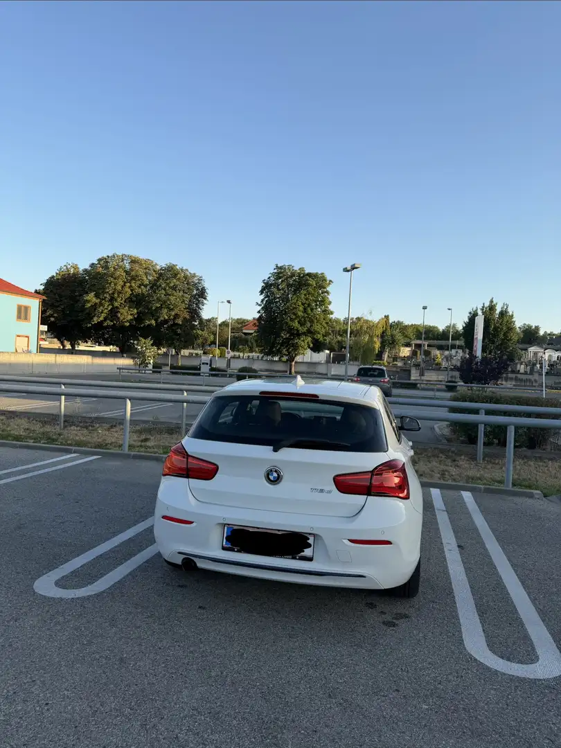 BMW 118 118d Sport Line - 2
