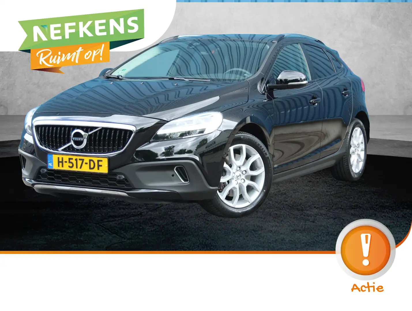 Volvo V40 Cross Country 1.5 150PK T3 Polar+ Luxury | AUTOMAAT | LEER | Har Zwart - 1