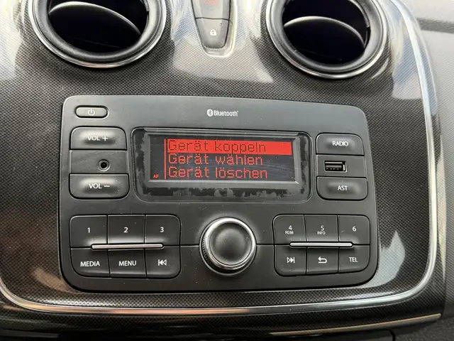 Dacia Logan view 12
