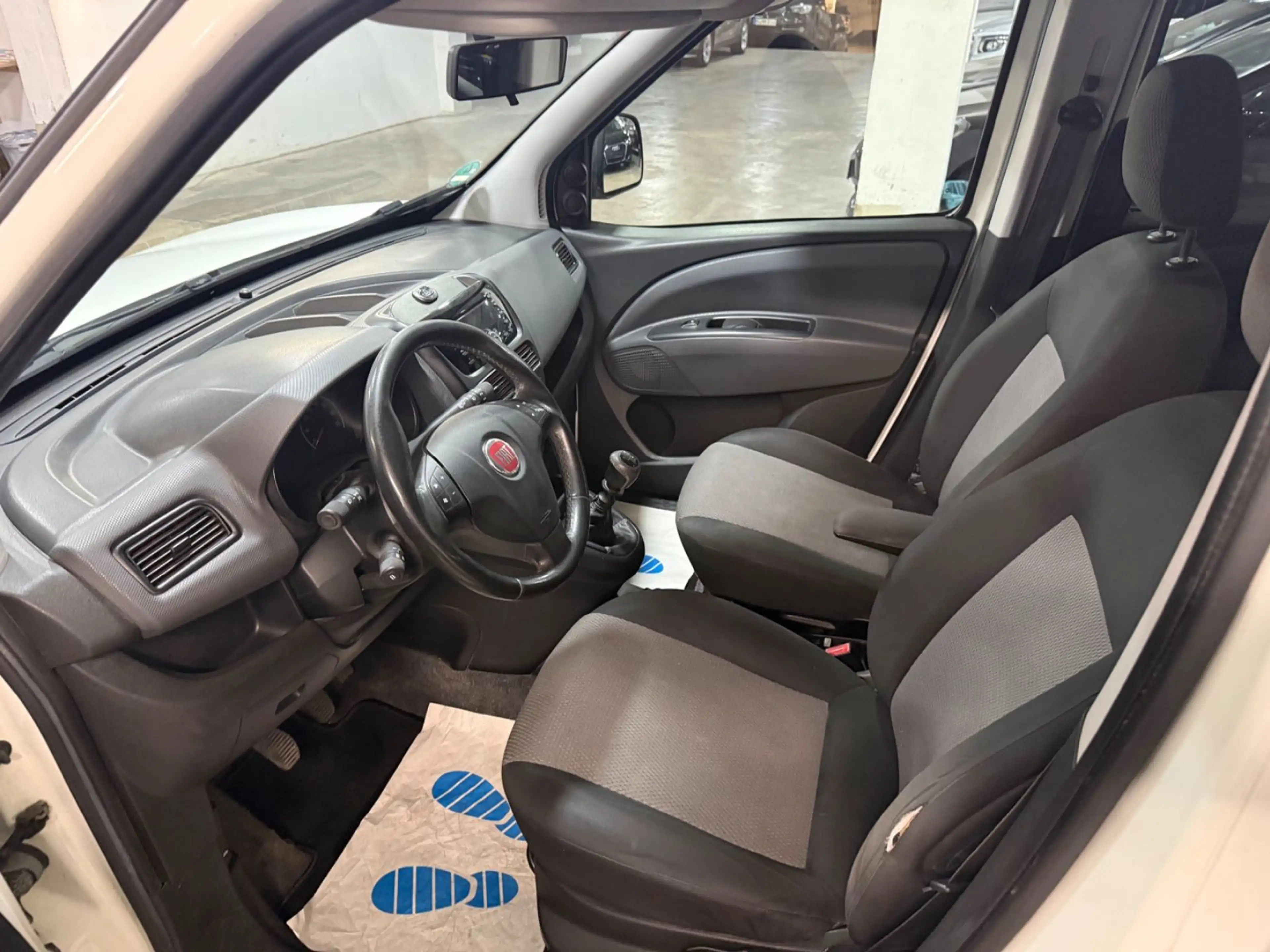 Fiat Doblo Doblò Emotion Klima~Anhängerkupplung — photo 7