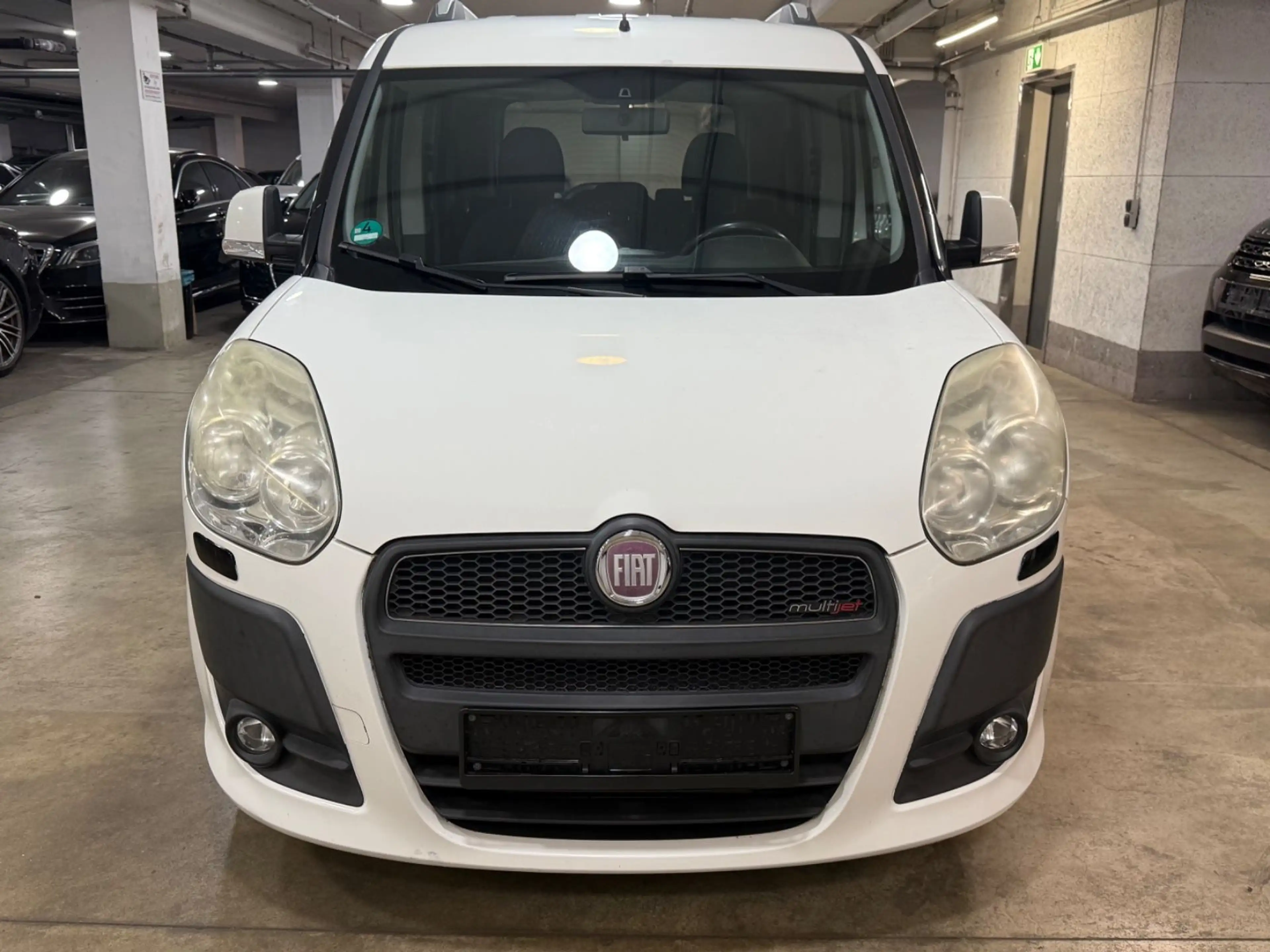 Fiat Doblo Doblò Emotion Klima~Anhängerkupplung — photo 3