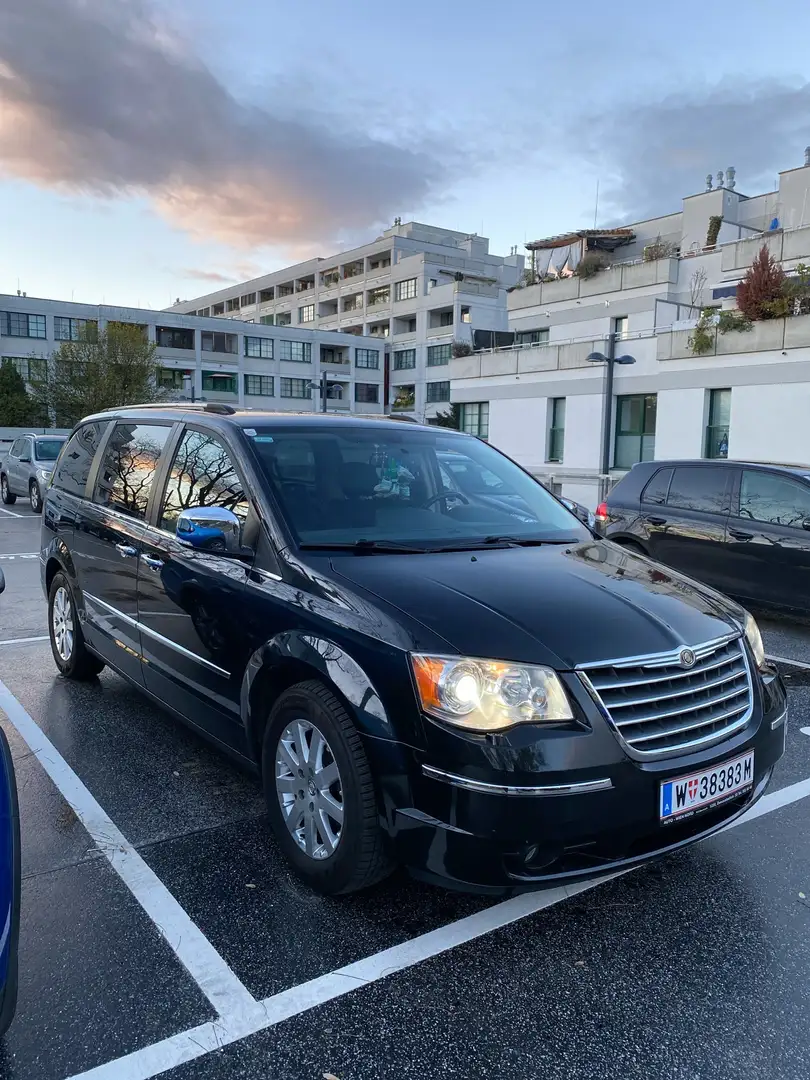 Chrysler Grand Voyager Business 2,8 CRD Aut. Fekete - 1
