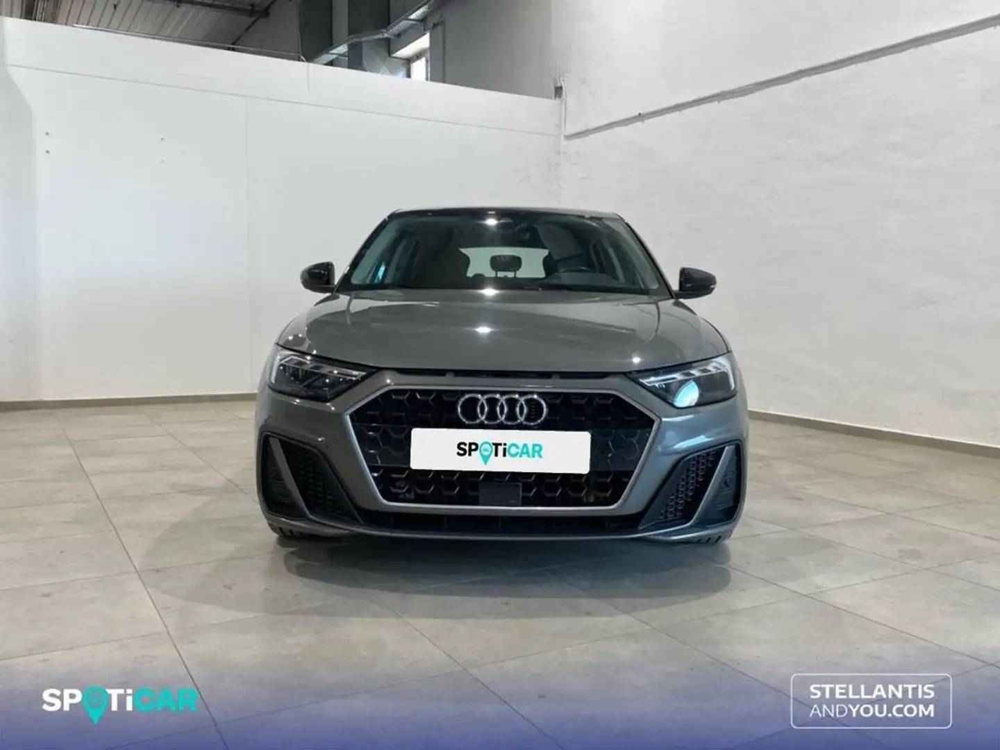 Audi A1 Sportback 30 TFSI Adrenalin Black Edition S tronic Gris - 2
