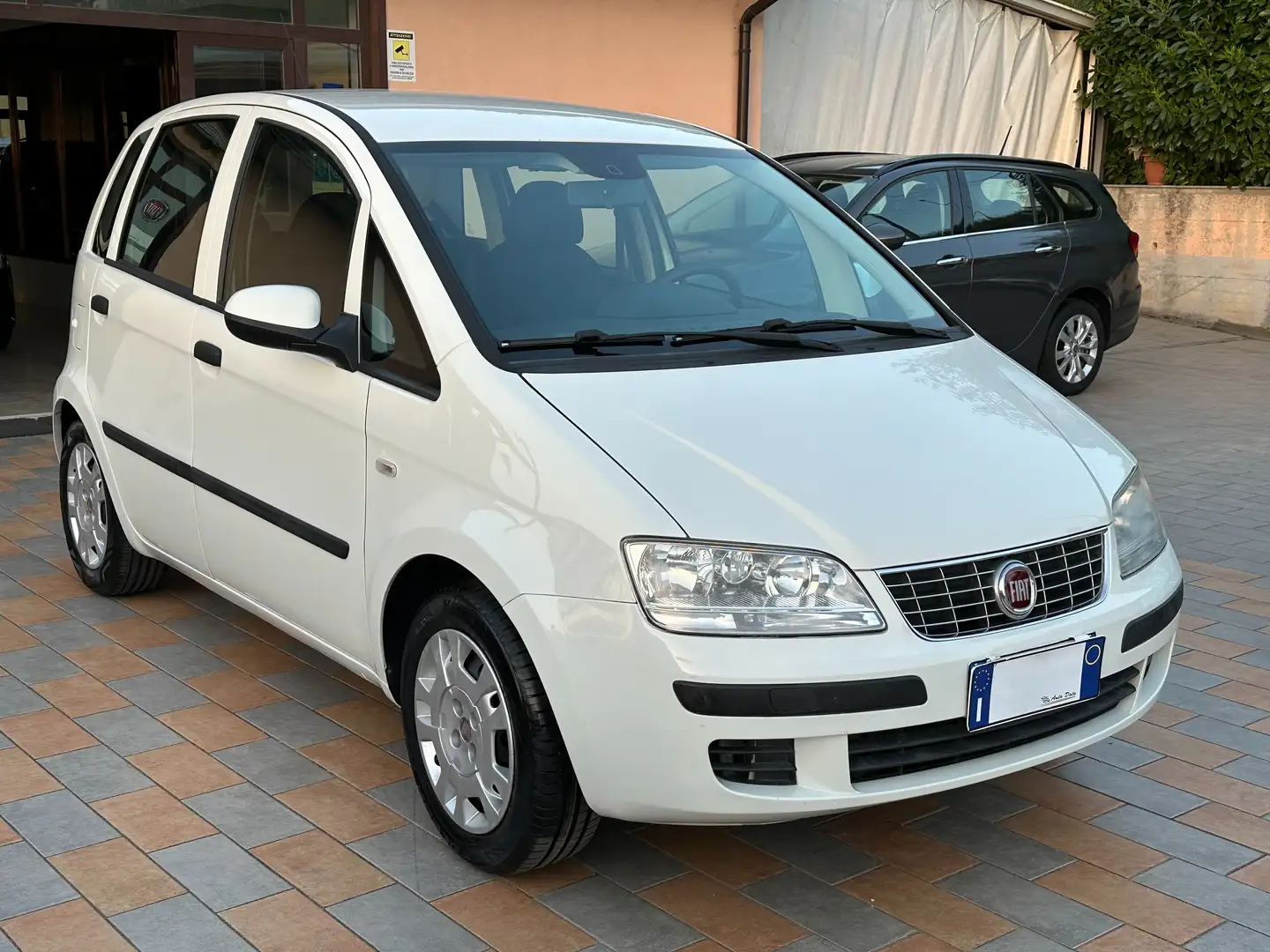 Fiat Idea 1.4 8v. 77 cv. GPL ACTIVE (Impianto GPL) Weiß - 2