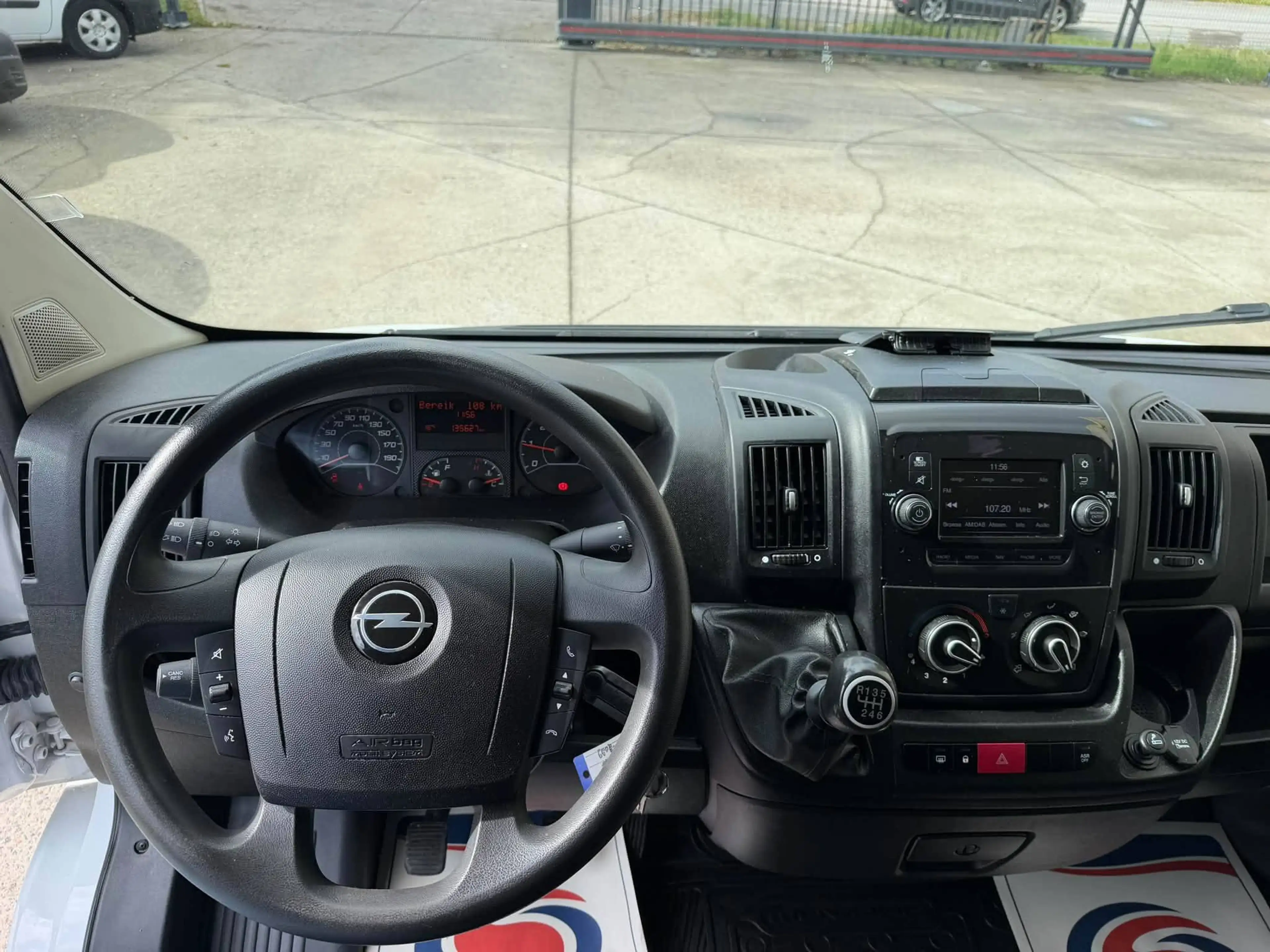 Opel Movano 2.2 Turbo D L2H1 Light S/S (EU6.4) — photo 8