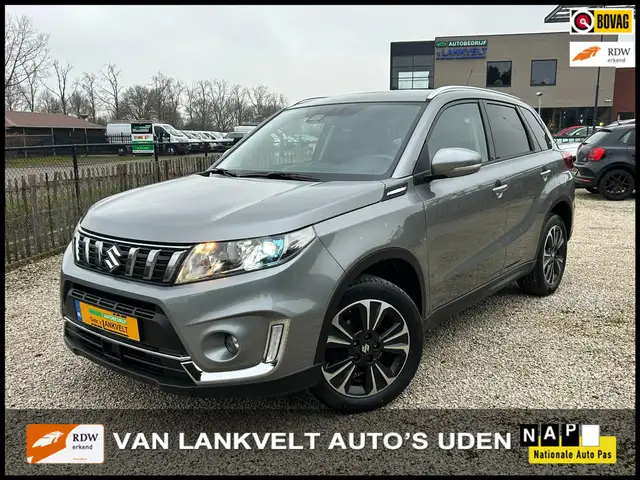Suzuki Vitara 1.4 Turbo Style, Leder, Navi, Panodak