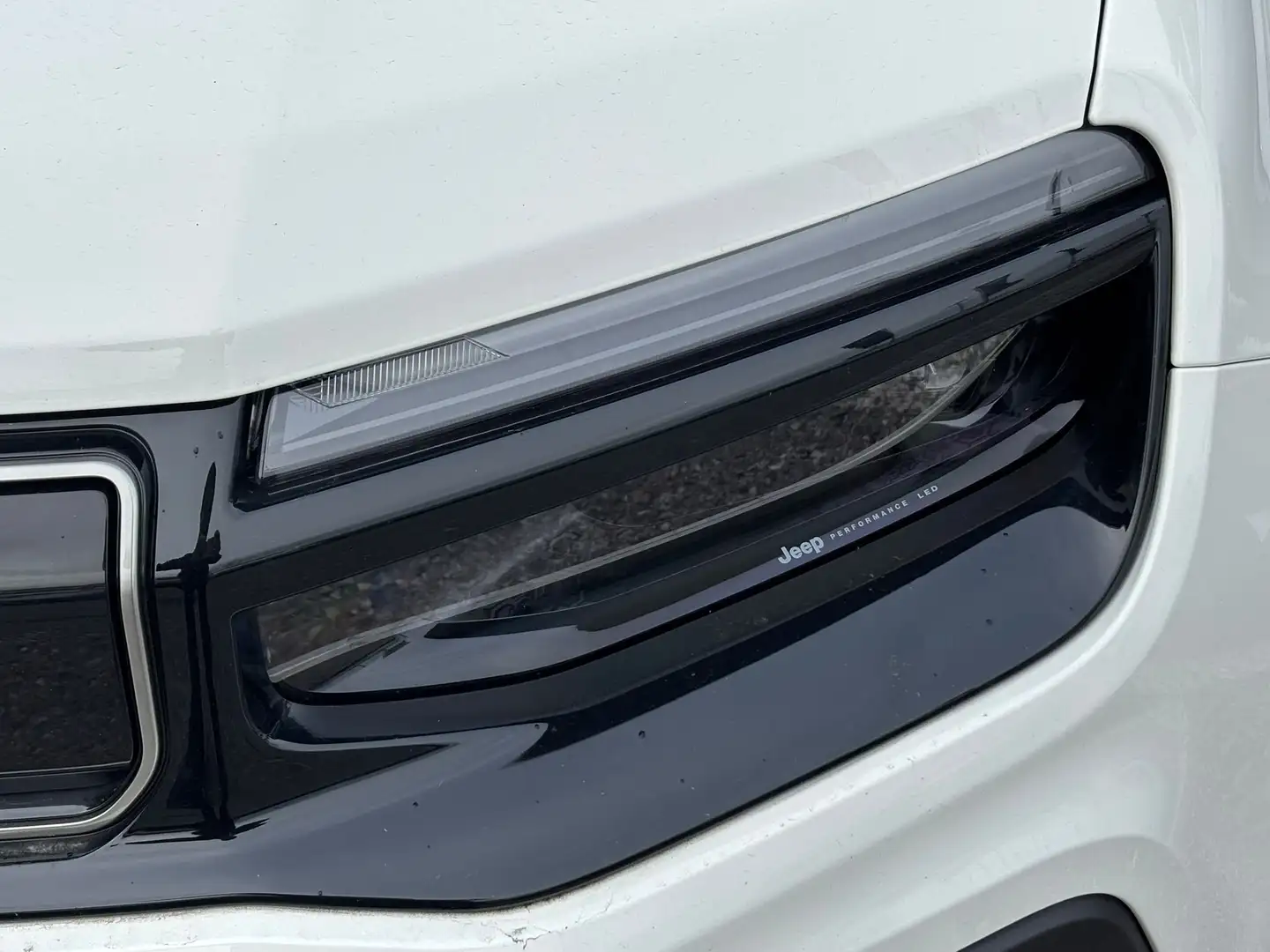 Jeep Avenger Avenger 1.2 turbo Summit fwd 100cv  PROMO FREEDOM Blanc - 2