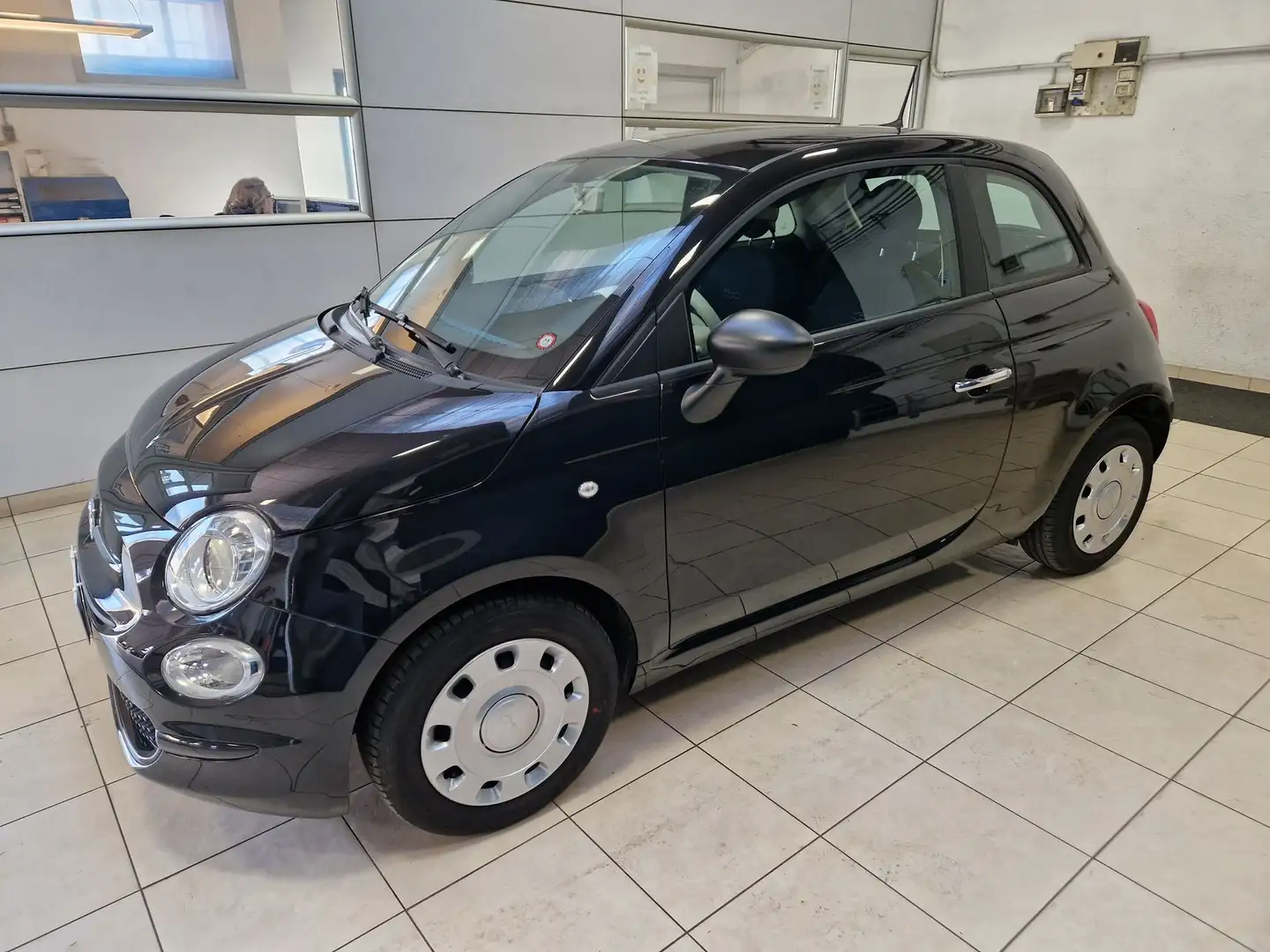 Fiat 500 500 1.0 Hybrid Cult Schwarz - 2