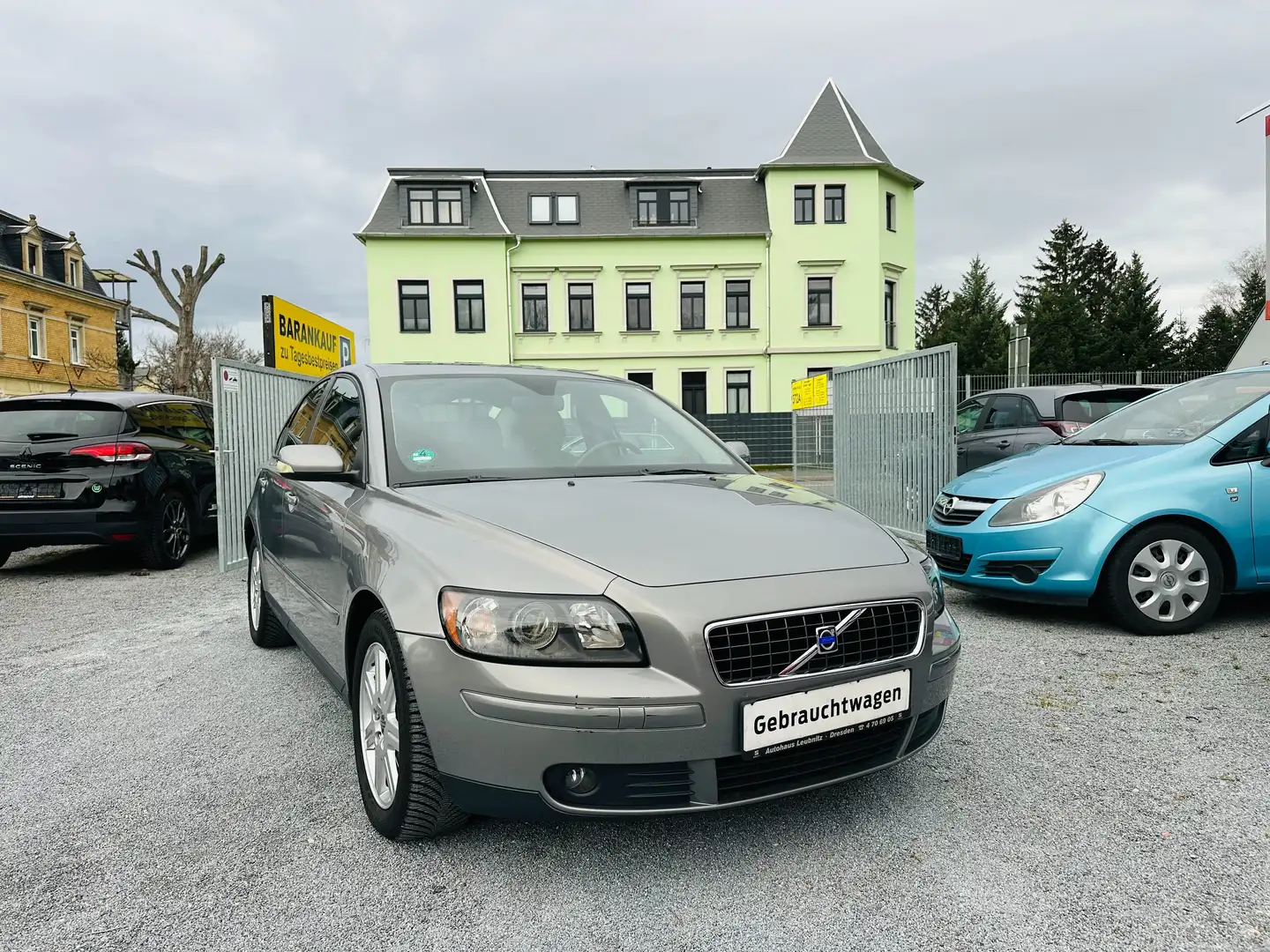 Volvo S40 2.4 Kinetic 2.HAND 114000 KM KLIMA ALU EPH Grau - 1