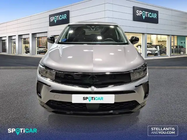 Opel Grandland view 2