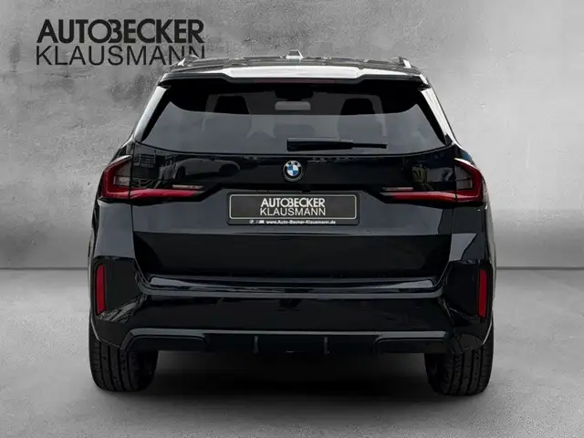 BMW X1 view 6