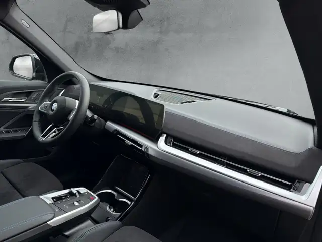BMW X1 view 12