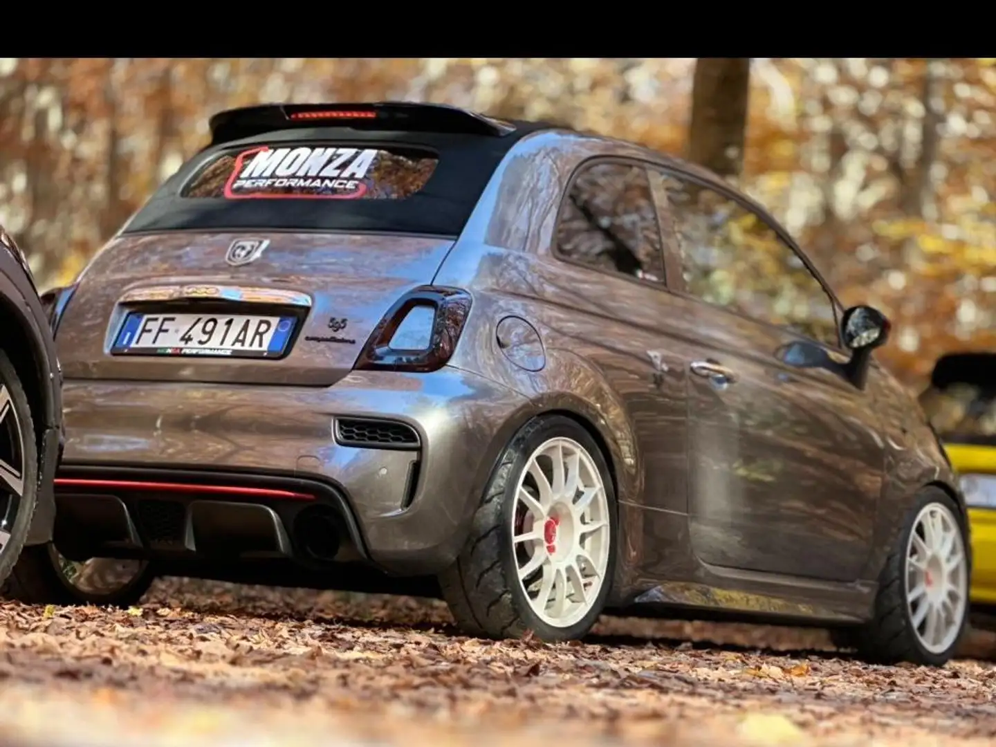 Abarth 500C 500C/595C 1.4 16v t. t-jet 180Cv MTA Grau - 2