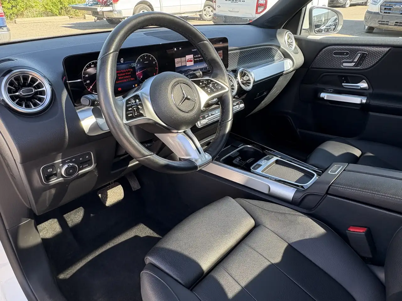 Mercedes-Benz GLB fotografie Mercedes-Benz GLB
