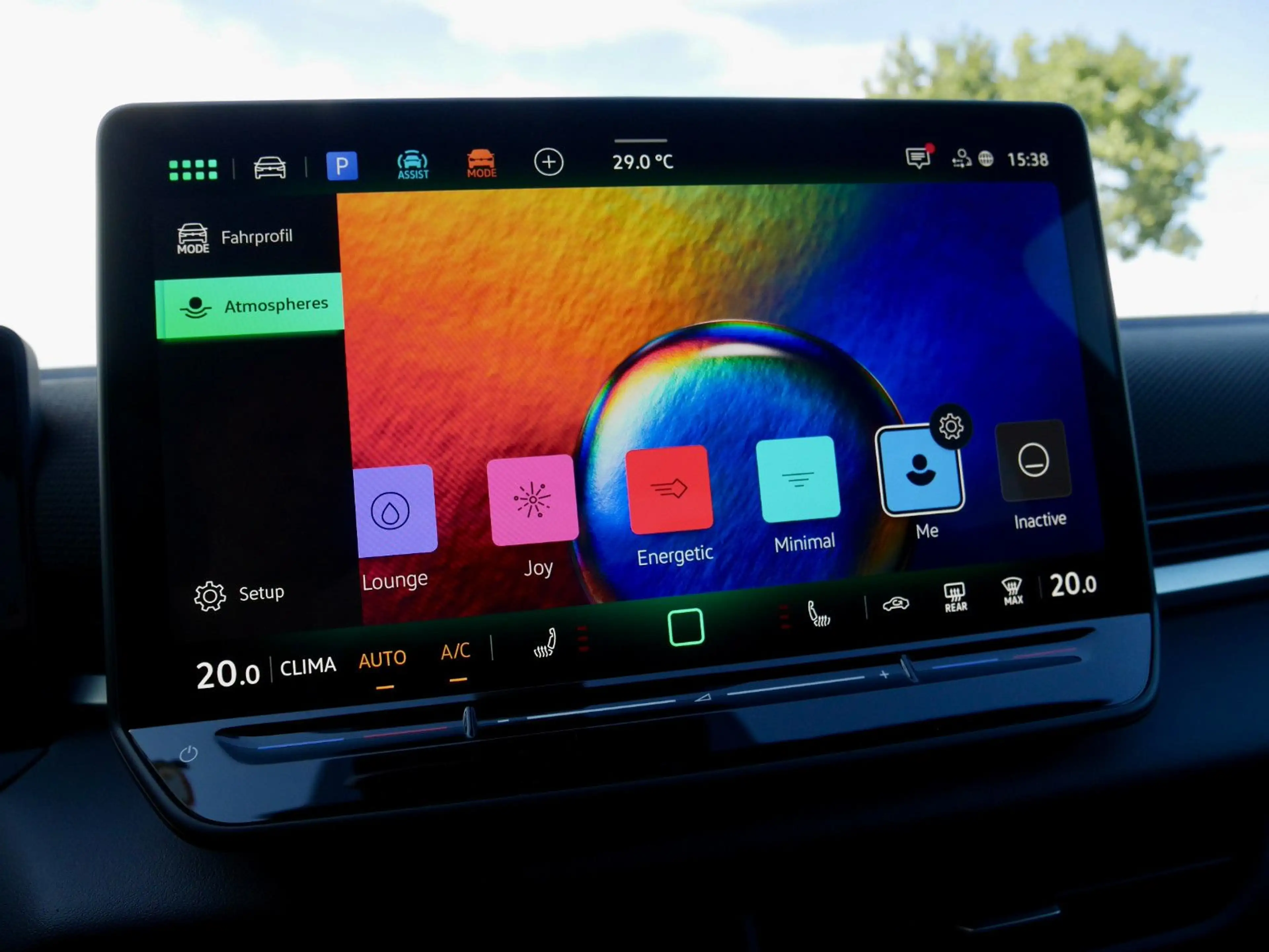 Volkswagen T-Roc 1.5 eTSI DSG R-Line+ACC+APP+AHK+behLenkrad — photo 34