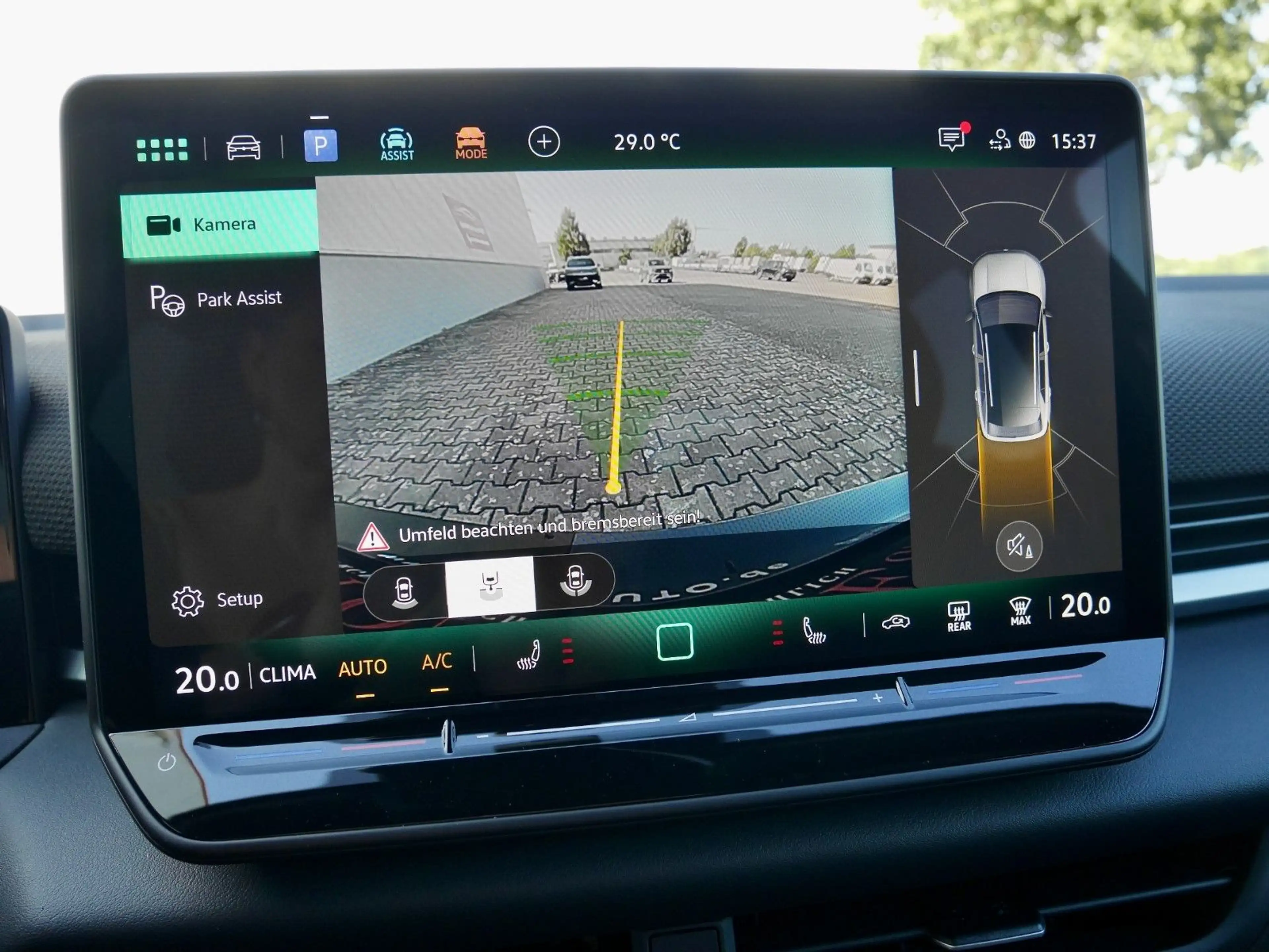 Volkswagen T-Roc 1.5 eTSI DSG R-Line+ACC+APP+AHK+behLenkrad — photo 27