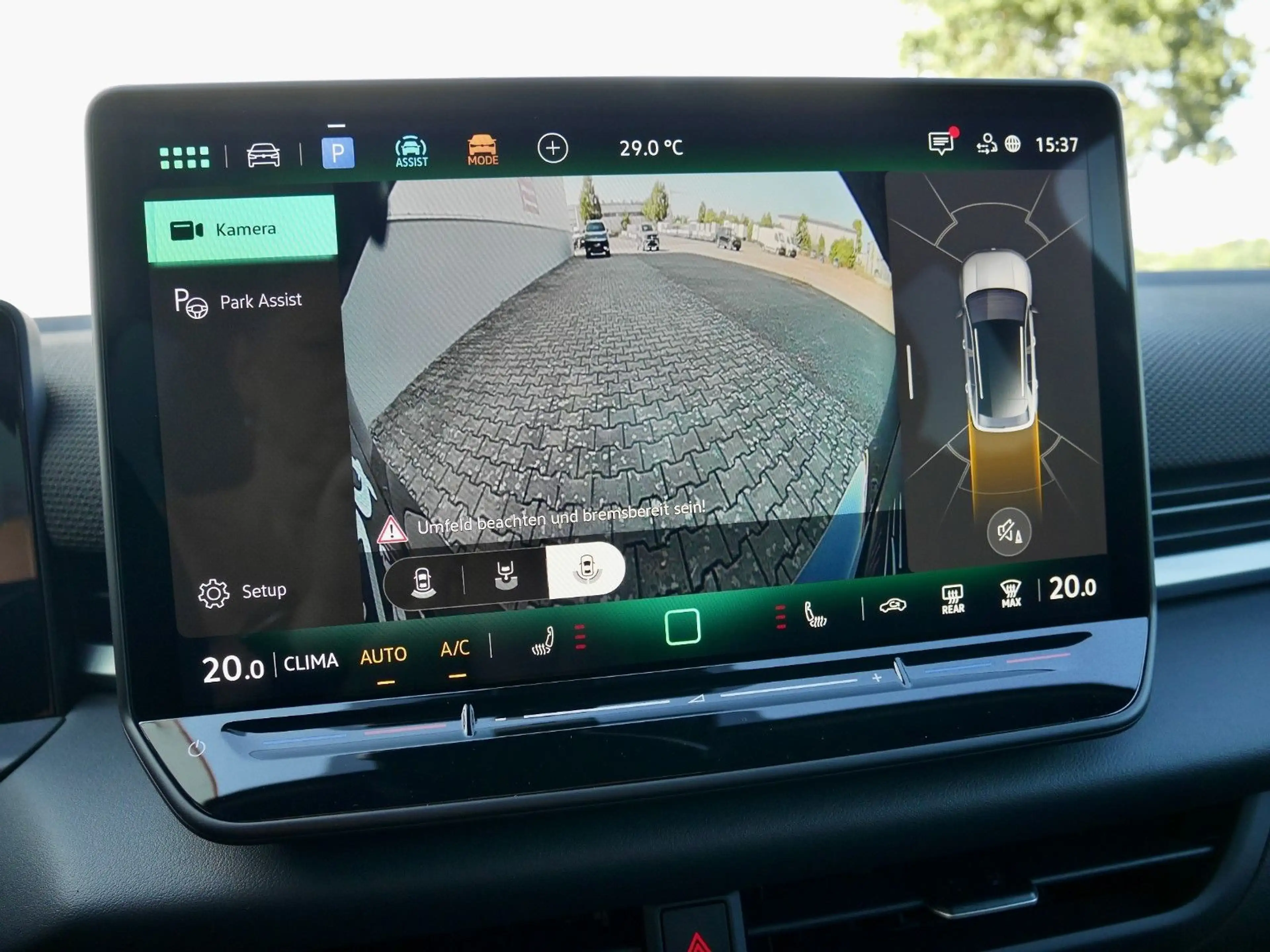 Volkswagen T-Roc 1.5 eTSI DSG R-Line+ACC+APP+AHK+behLenkrad — photo 28