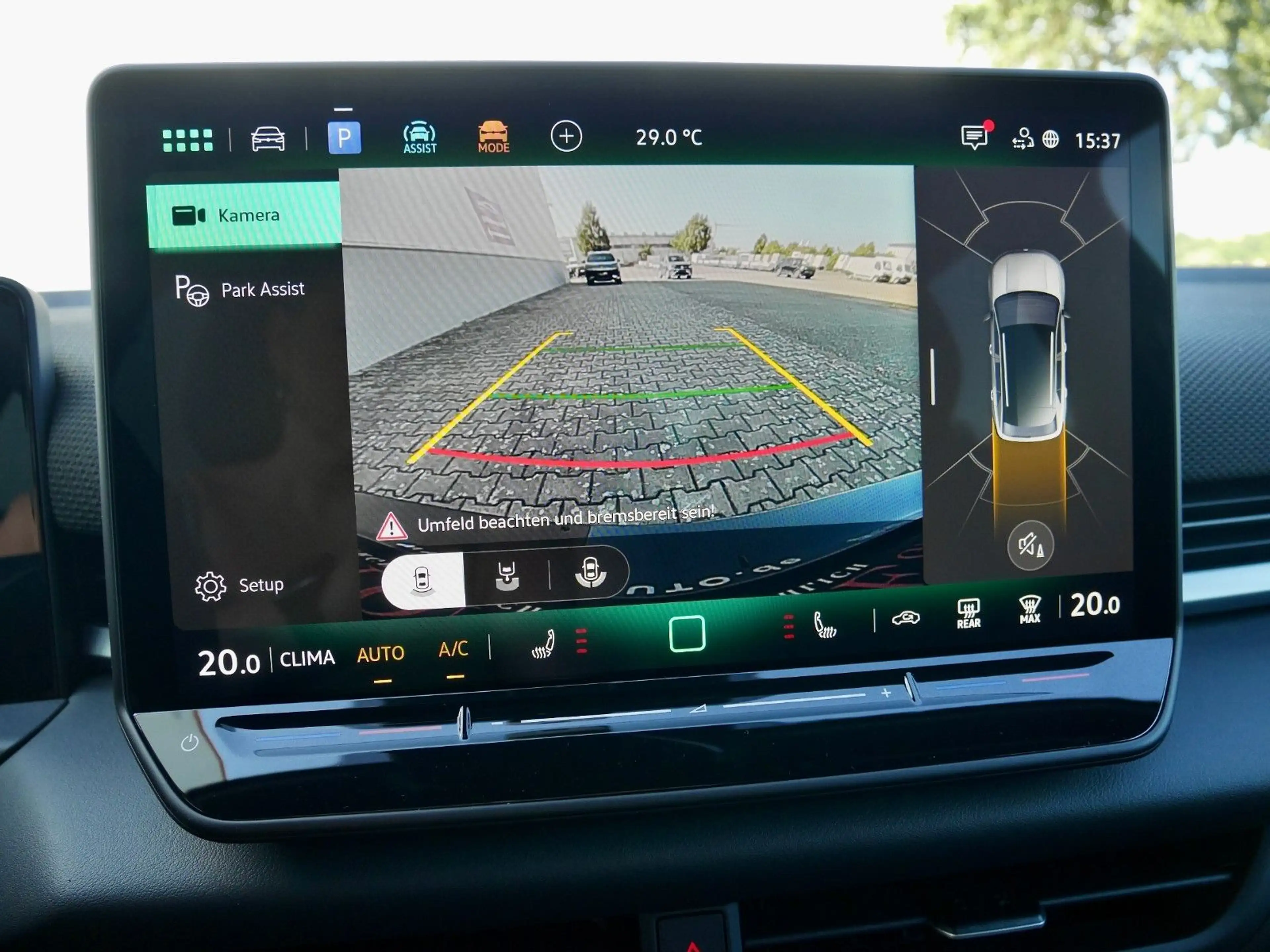 Volkswagen T-Roc 1.5 eTSI DSG R-Line+ACC+APP+AHK+behLenkrad — photo 25