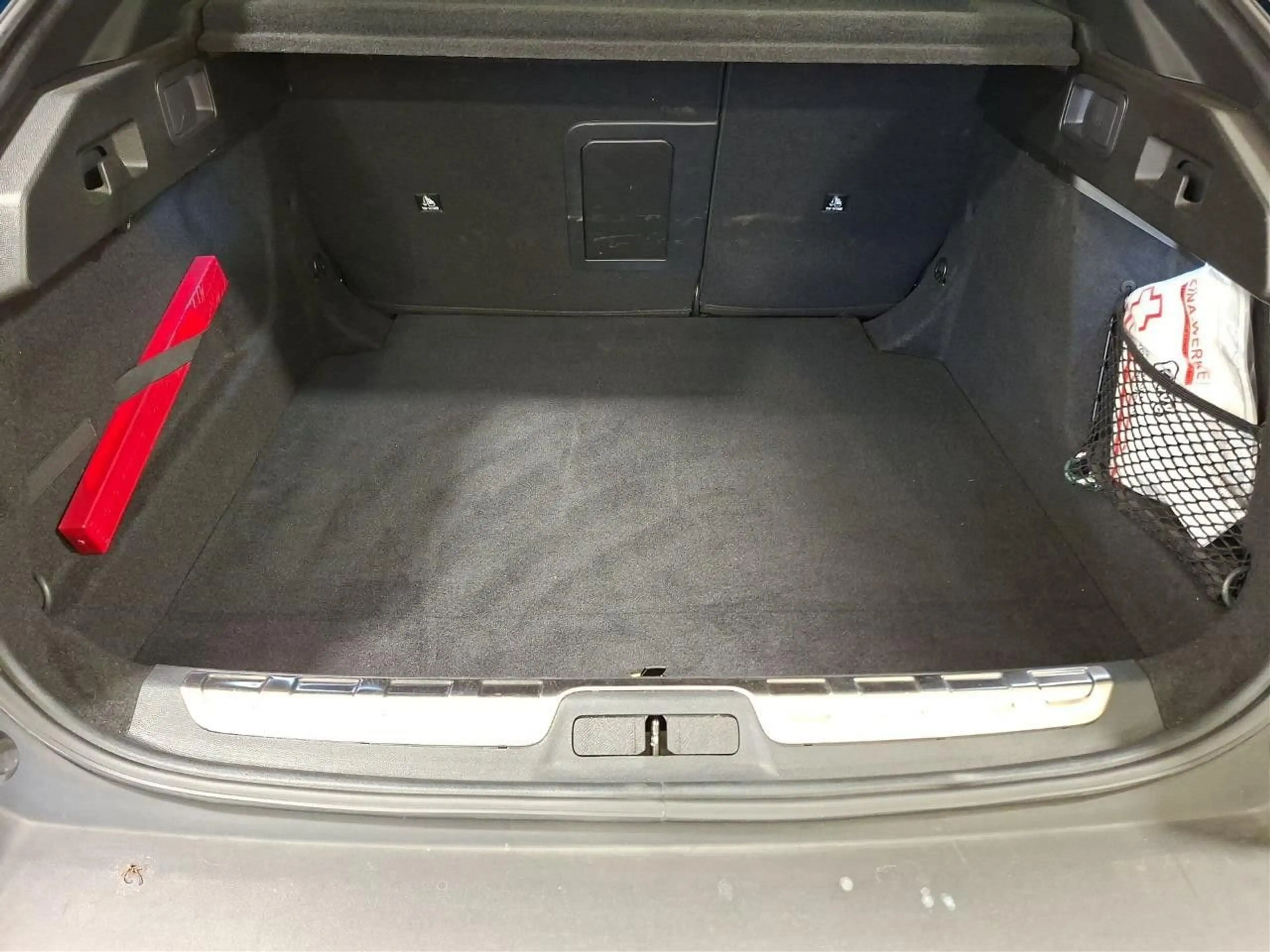 Peugeot 408 MEV 48V GT +MLED+KAMERA+PDC+NAVI+SCHIEBEDACH — photo 13