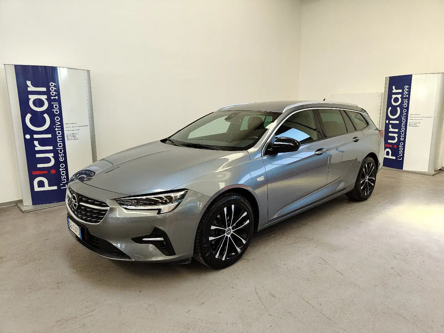 Opel Insignia 1.5 CDTI Sports Tourer Ultimate auto Cruise Navi Grigio - 1
