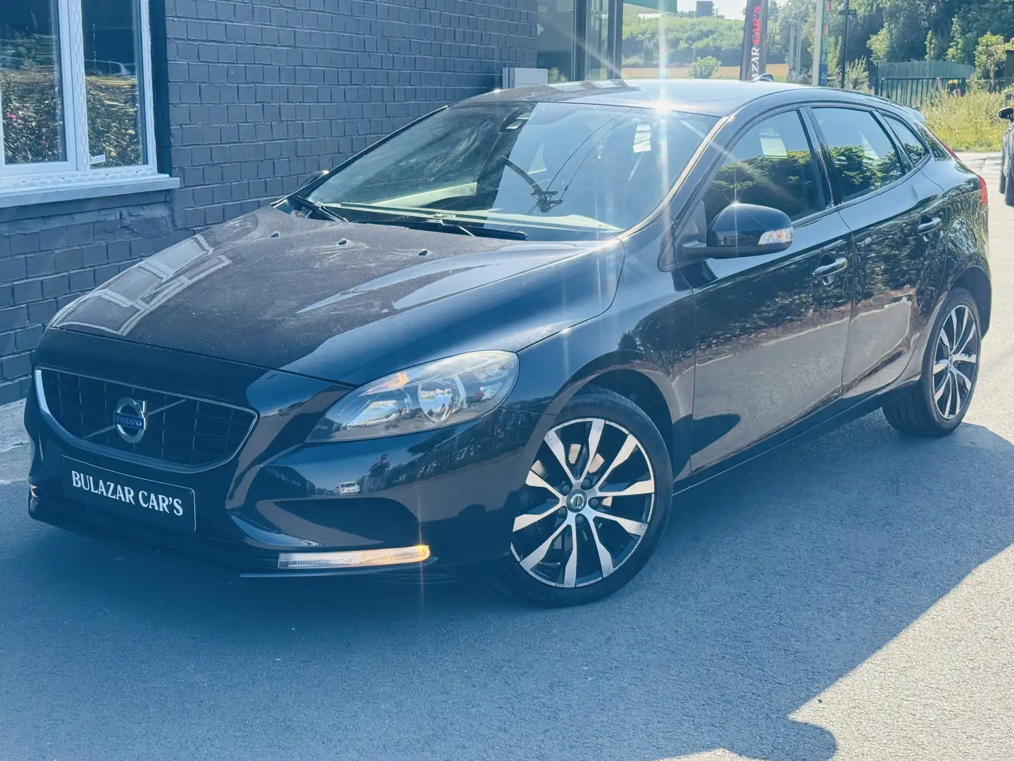 Volvo V40 V40 1.6 D2*CARNET*BOITE AUTO*CLIM*GARANTIE - 1