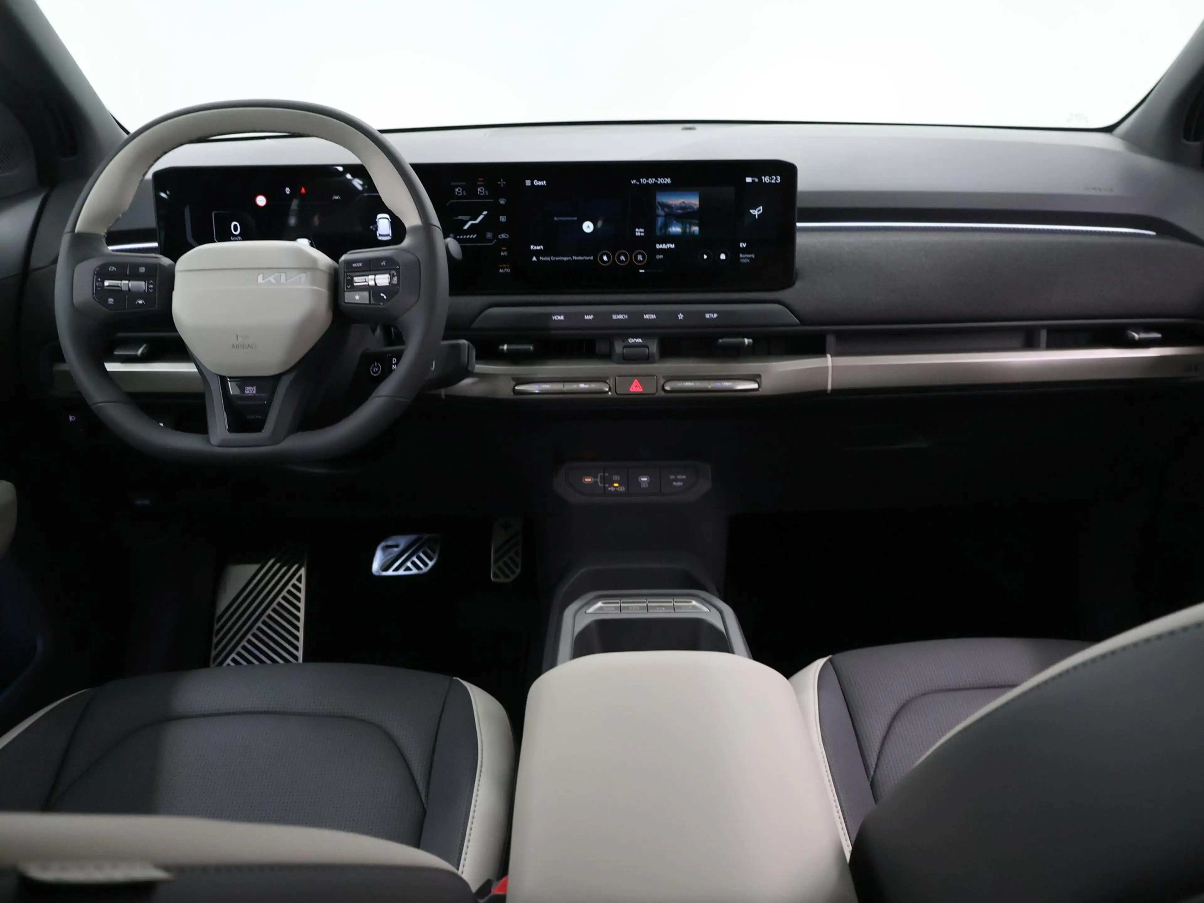 Kia EV3 GT-Line Business Edition 81.4 kWh | 19" lichtmetal — photo 8