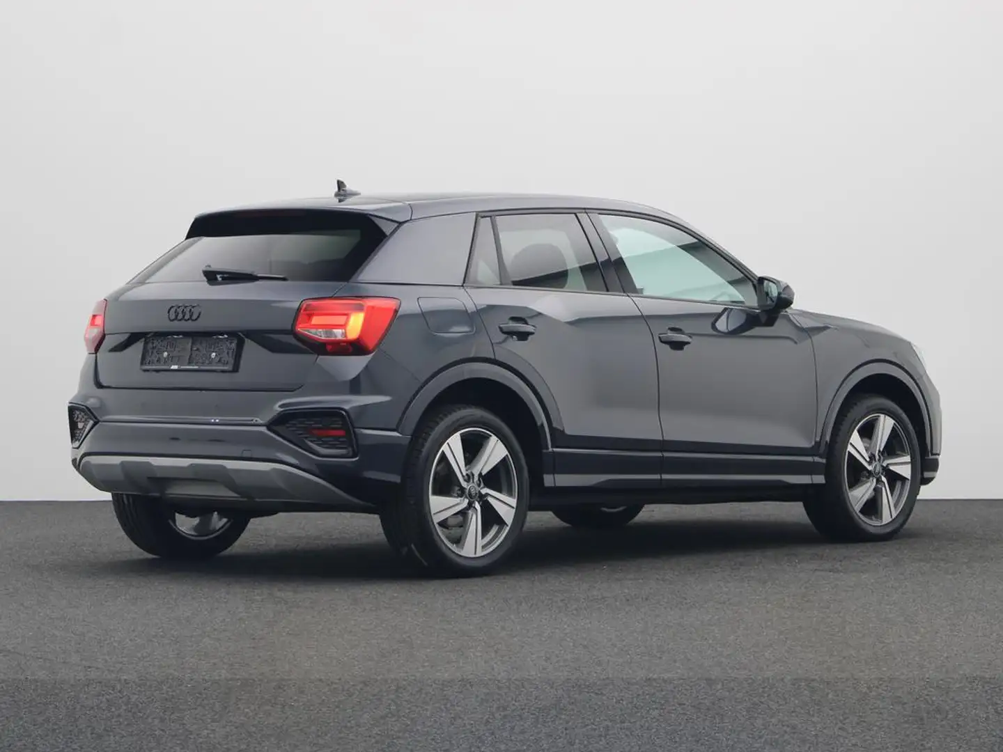 Audi Q2 35 TFSI 150 PK S-TRONIC AUTOMAAT Gris - 2