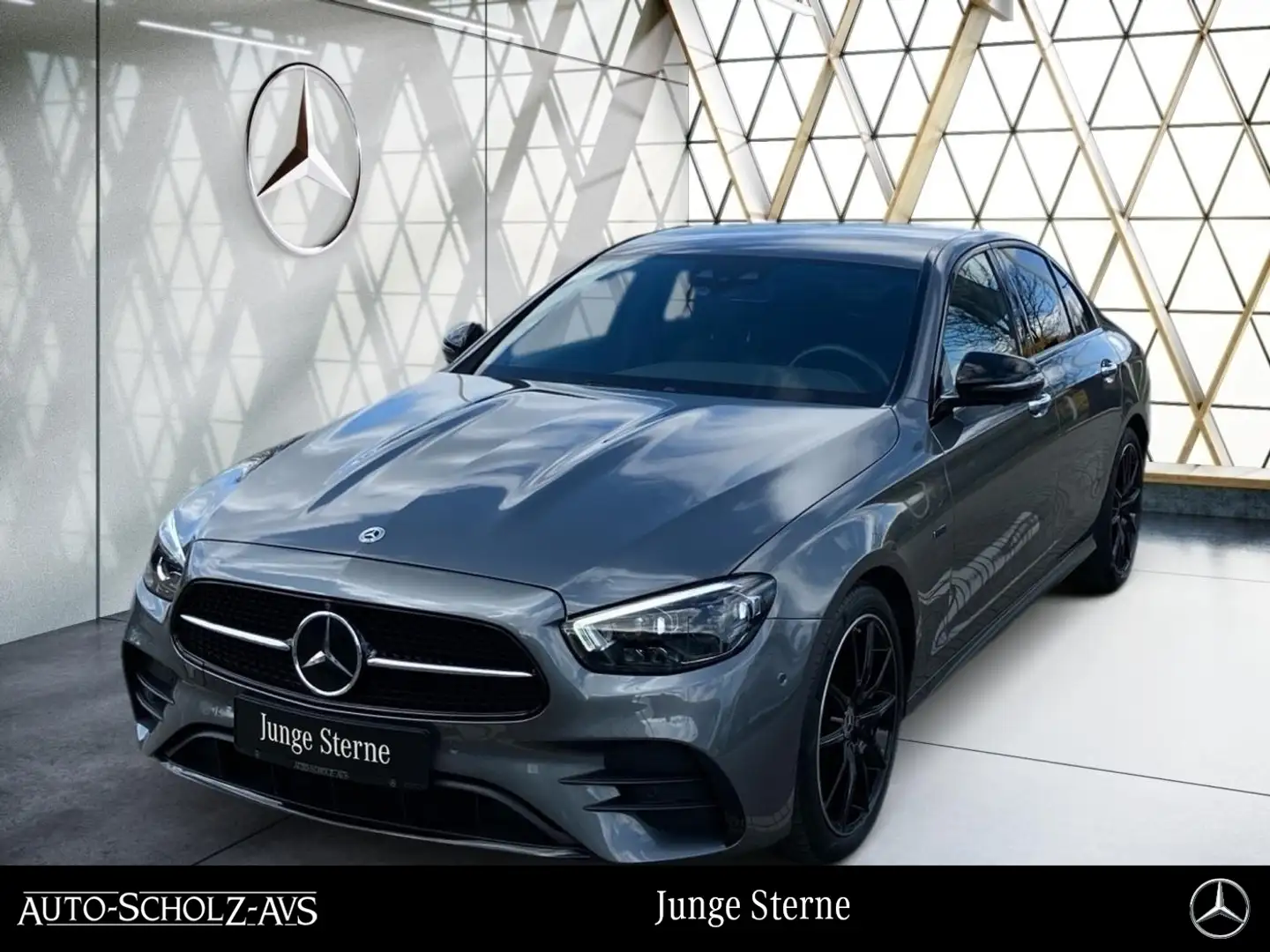 Mercedes-Benz E 220 d  AMG Night EDITION Distro+*360° Grigio - 1
