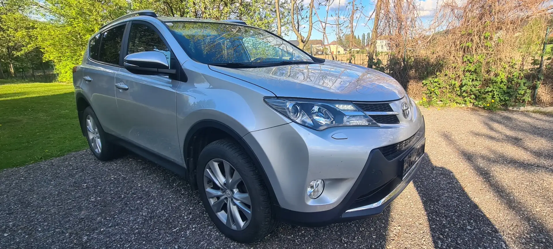 Toyota RAV 4 Allrad 4x4 Silber - 2
