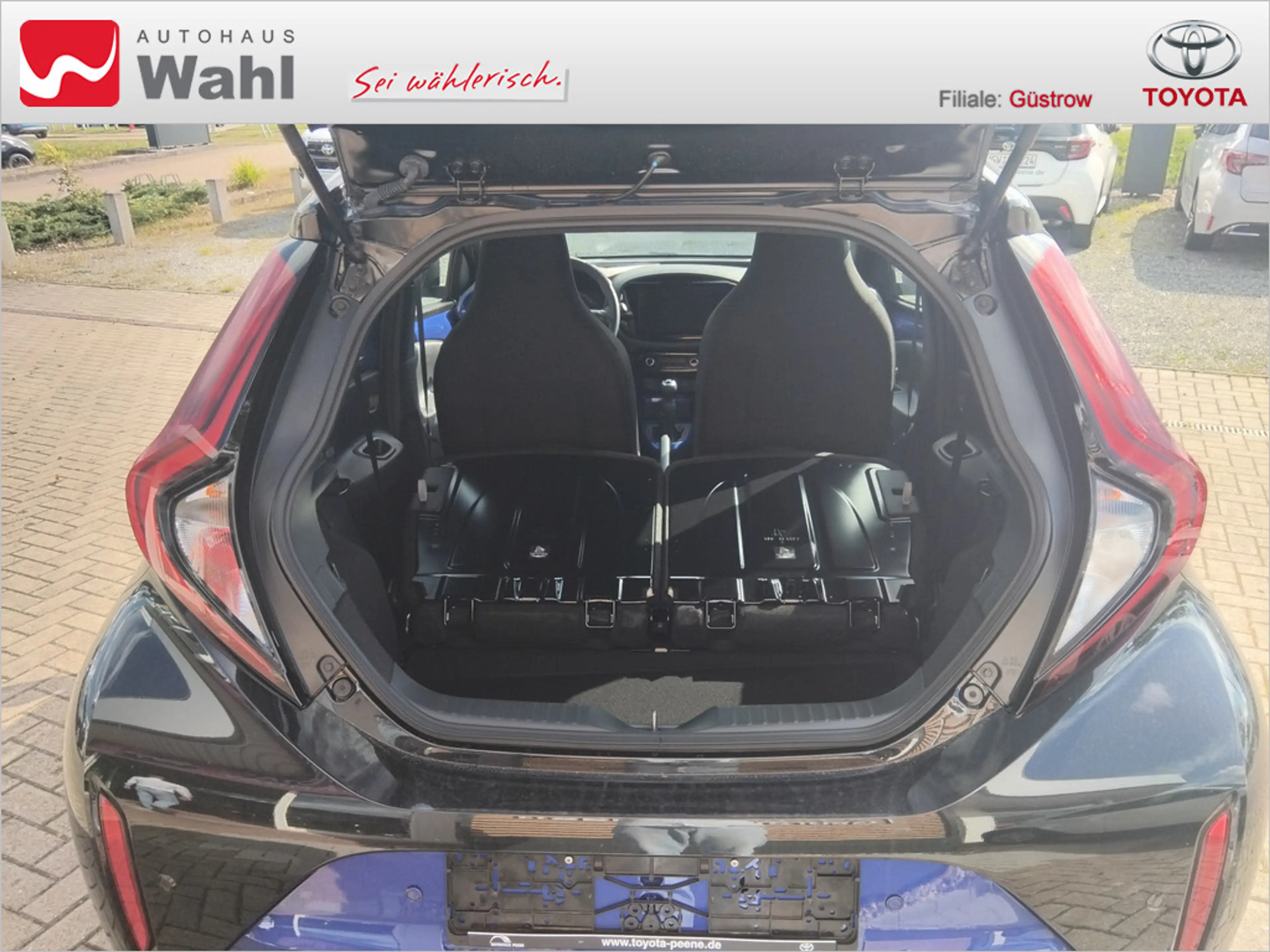 Toyota Aygo X 1.0 Air Teamplayer SHZ KAMERA ACC LED — photo 11