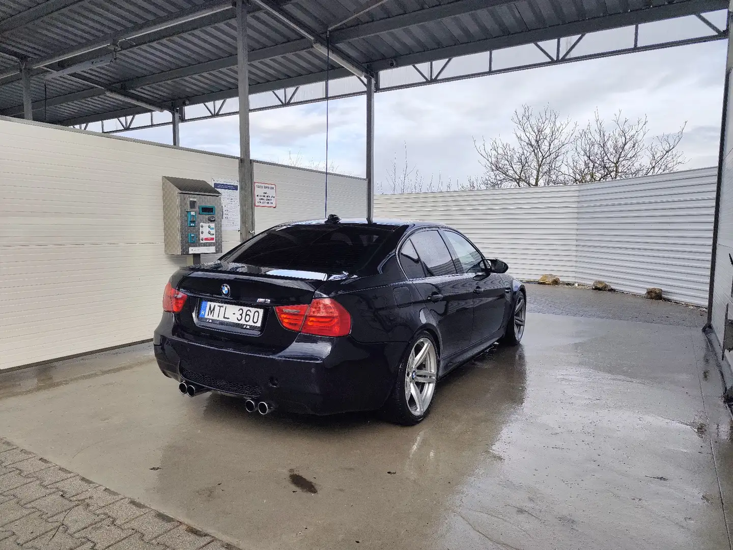 BMW 335 335D M3 - 2