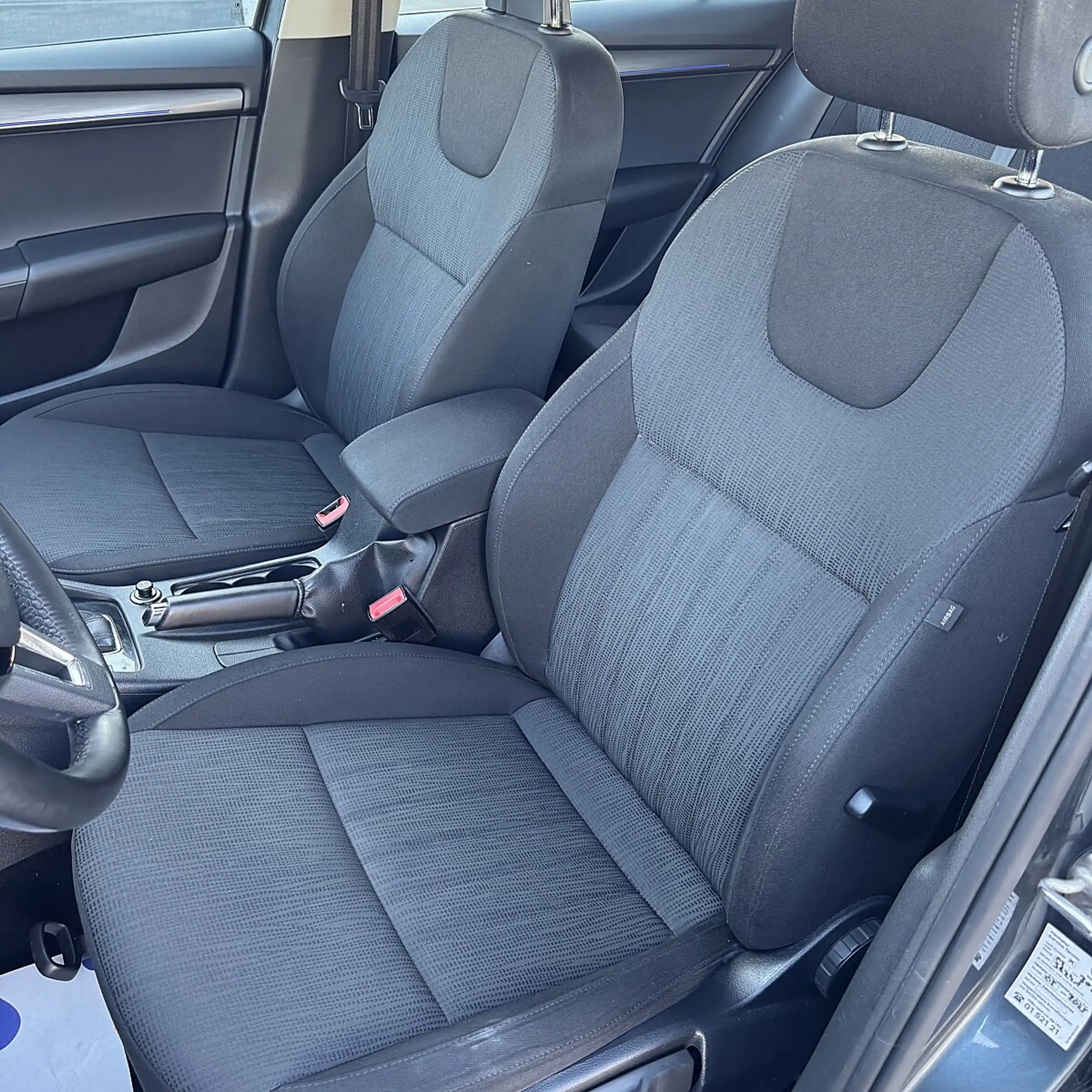 Skoda Octavia Combi 2,0 TDI Style Limited 4x4 DSG*ACC* — photo 12