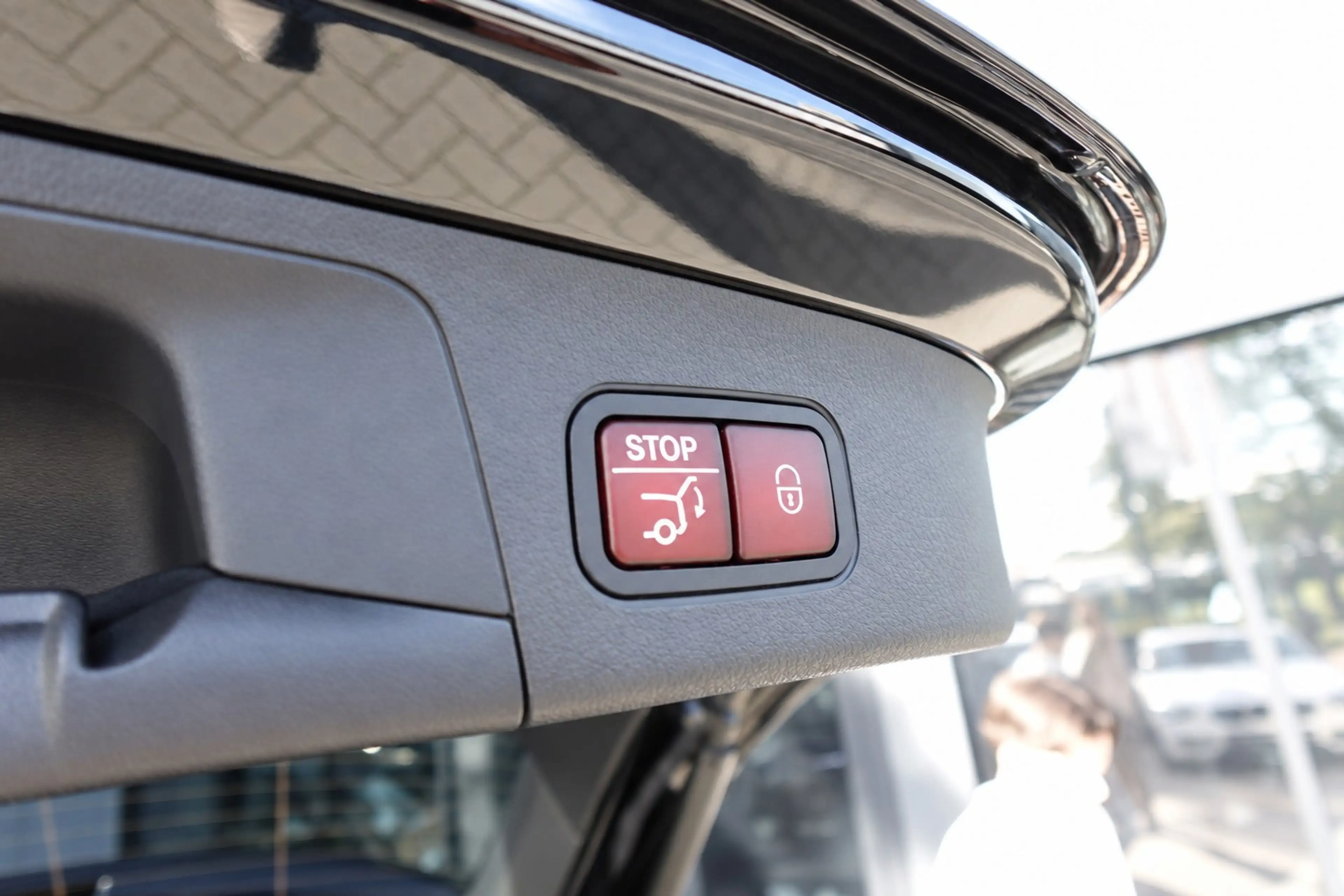 Mercedes-Benz GLA 180 AMG PANO KEYLESS HUD SFEER — photo 9