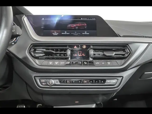 BMW 1 Series view 12