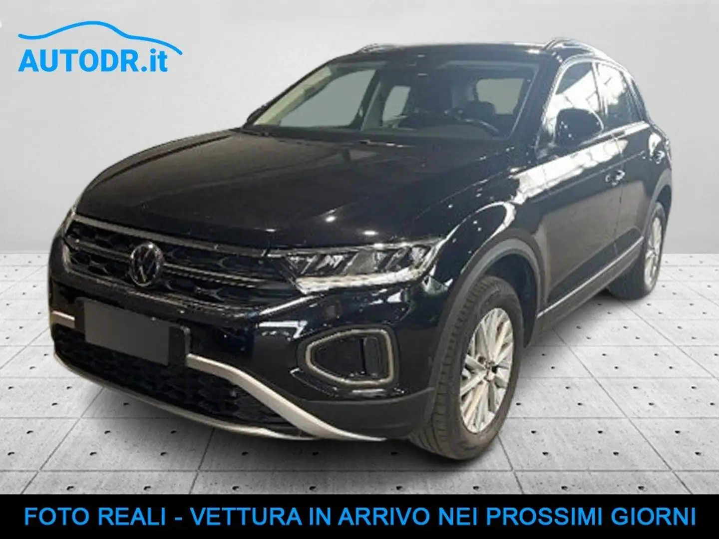 Volkswagen T-Roc 1.5 TSI ACT DSG Life FARI LED NAVI ACC PARK ASSIST Nero - 1