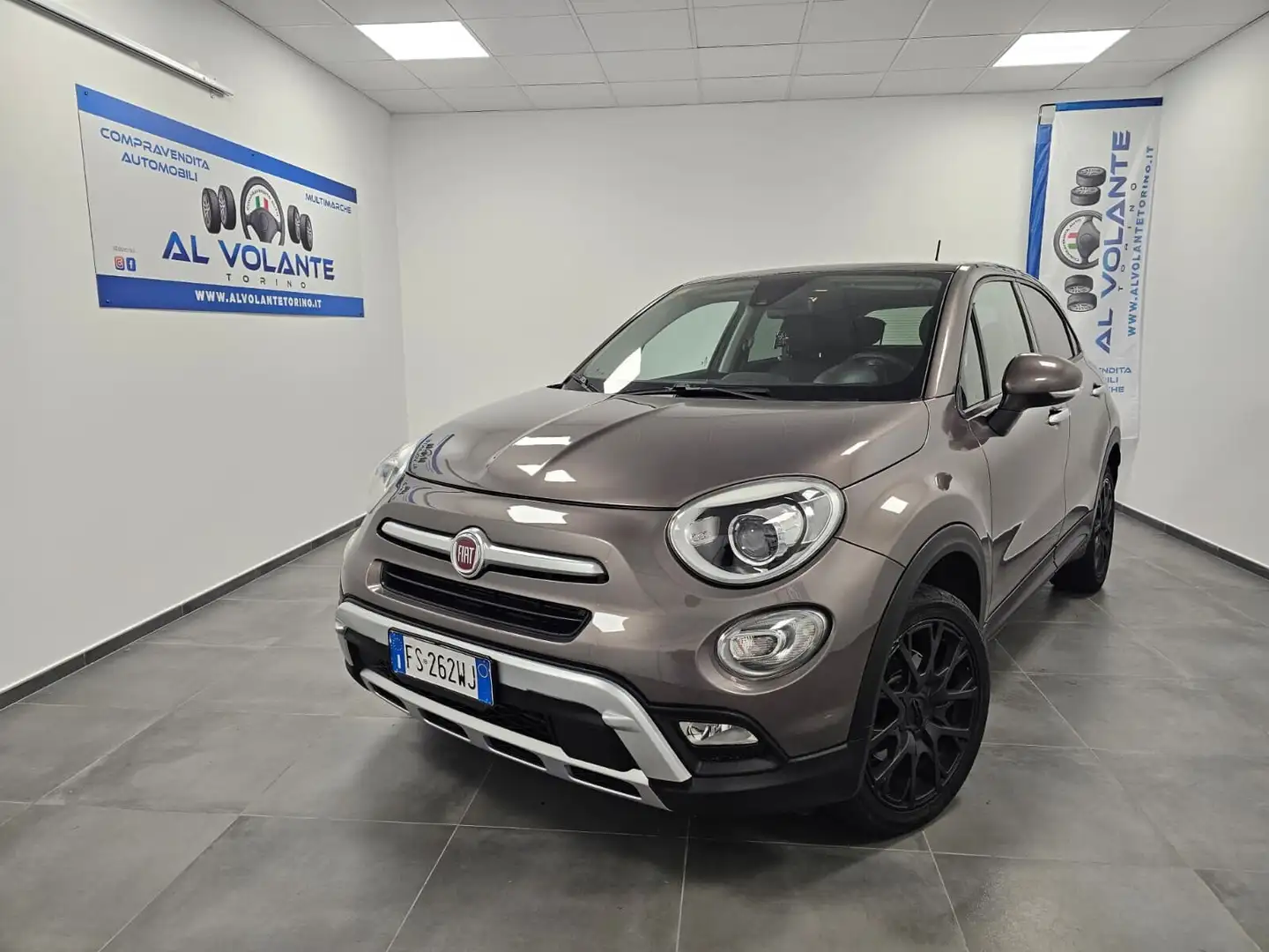 Fiat 500X 500X 2.0 MultiJet 140 CV AT9 4x4 Cross Grau - 2