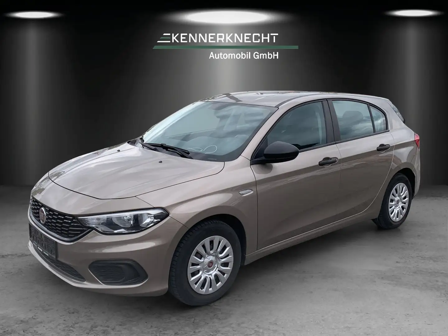 Fiat Tipo Pop Braun - 1
