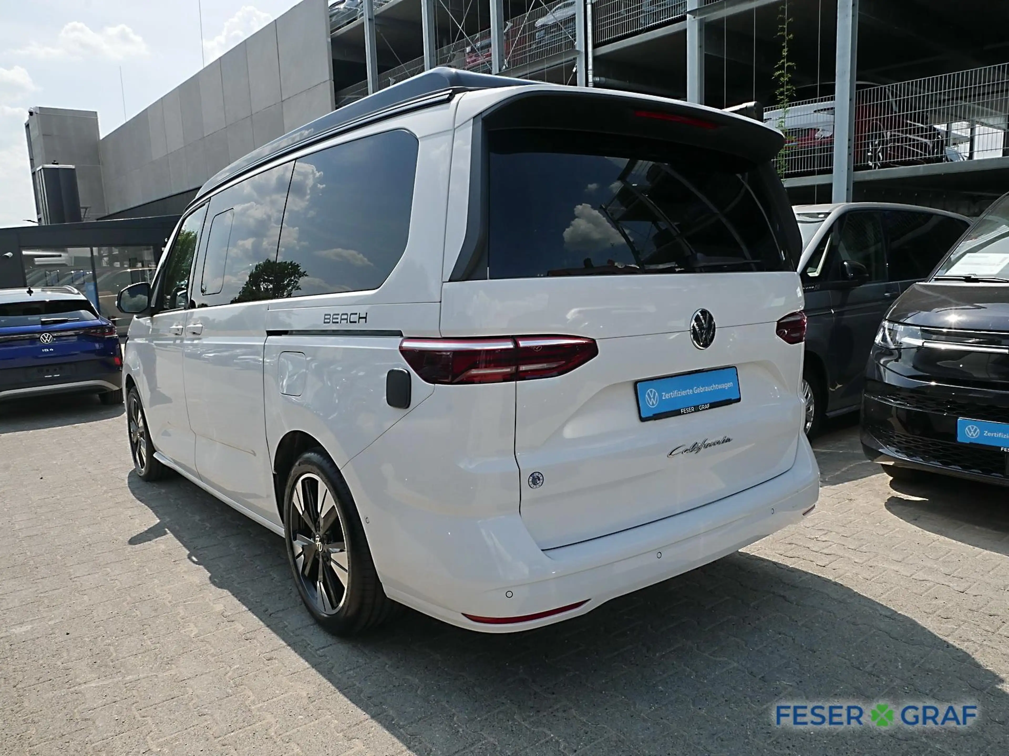 Volkswagen T7 California Beach Camper 2.0 TDI DSG AHK Navi — photo 5
