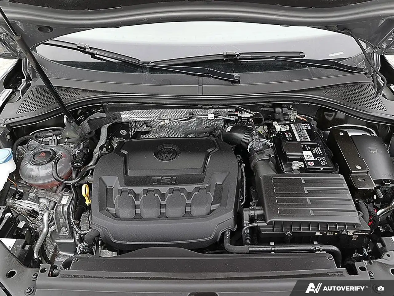 Volkswagen Tiguan снимка Volkswagen Tiguan