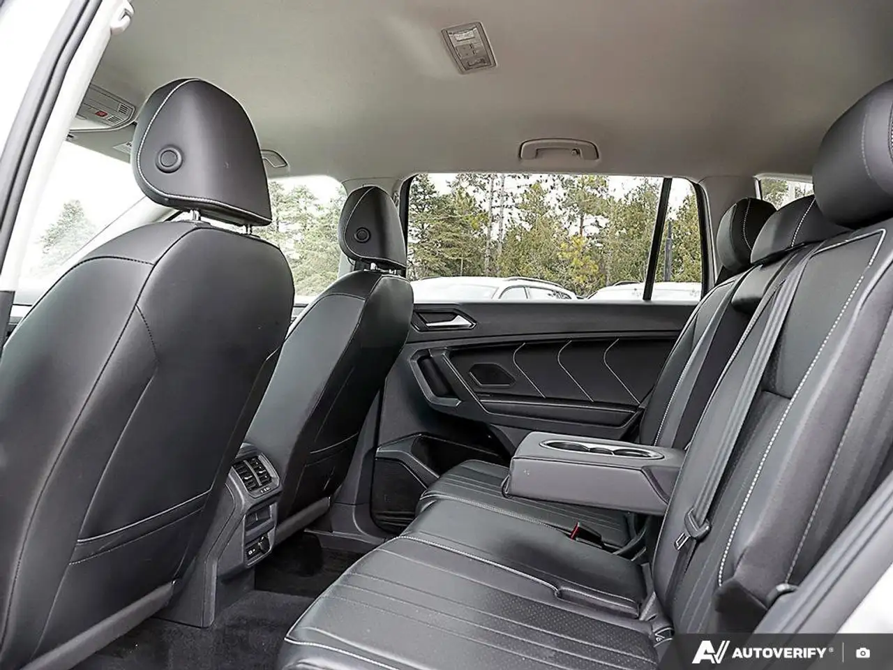 Volkswagen Tiguan снимка Volkswagen Tiguan