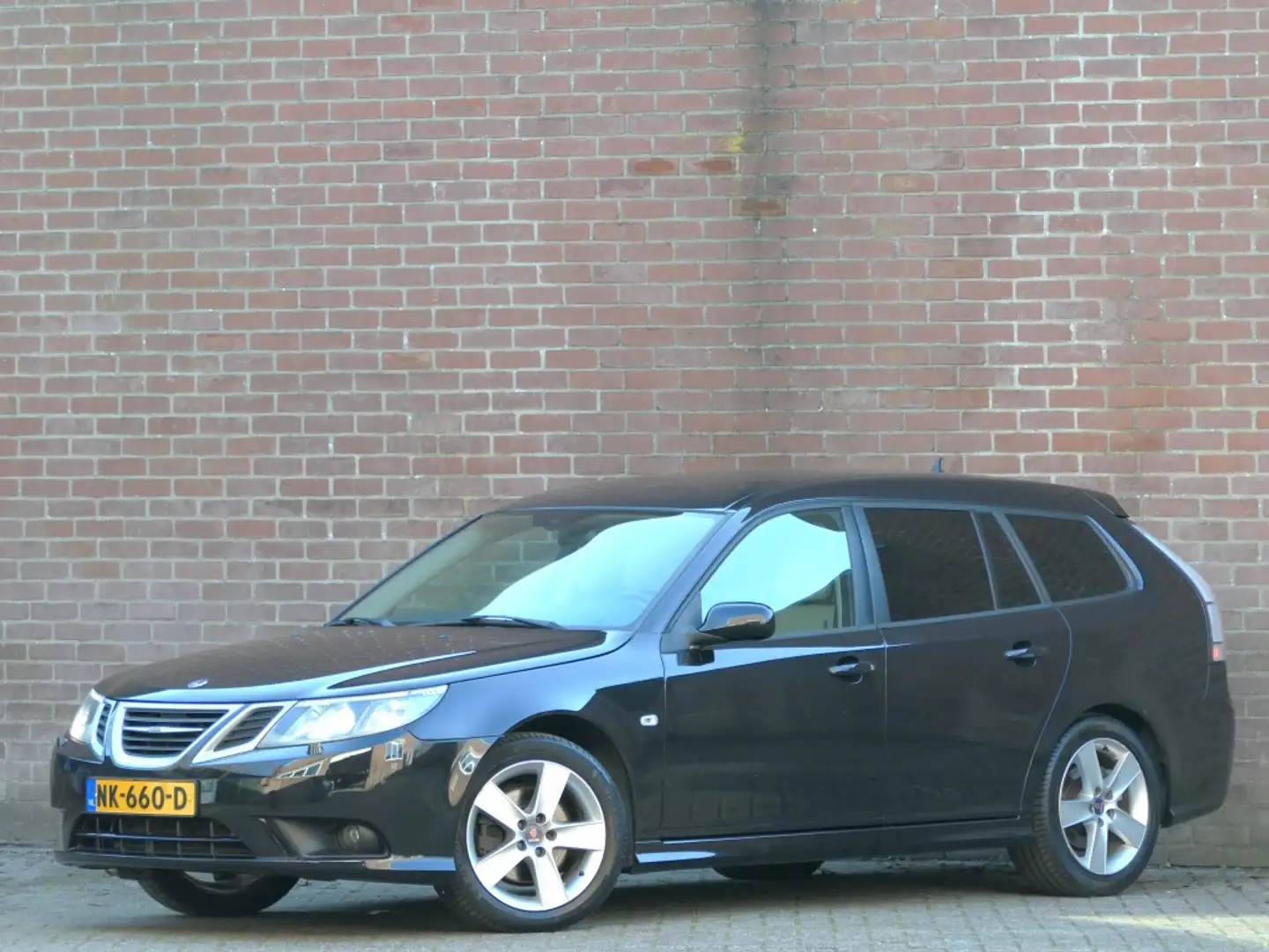 Saab 9-3 Sport Estate 1.8t Norden Business Xenon / Leer / T Schwarz - 1