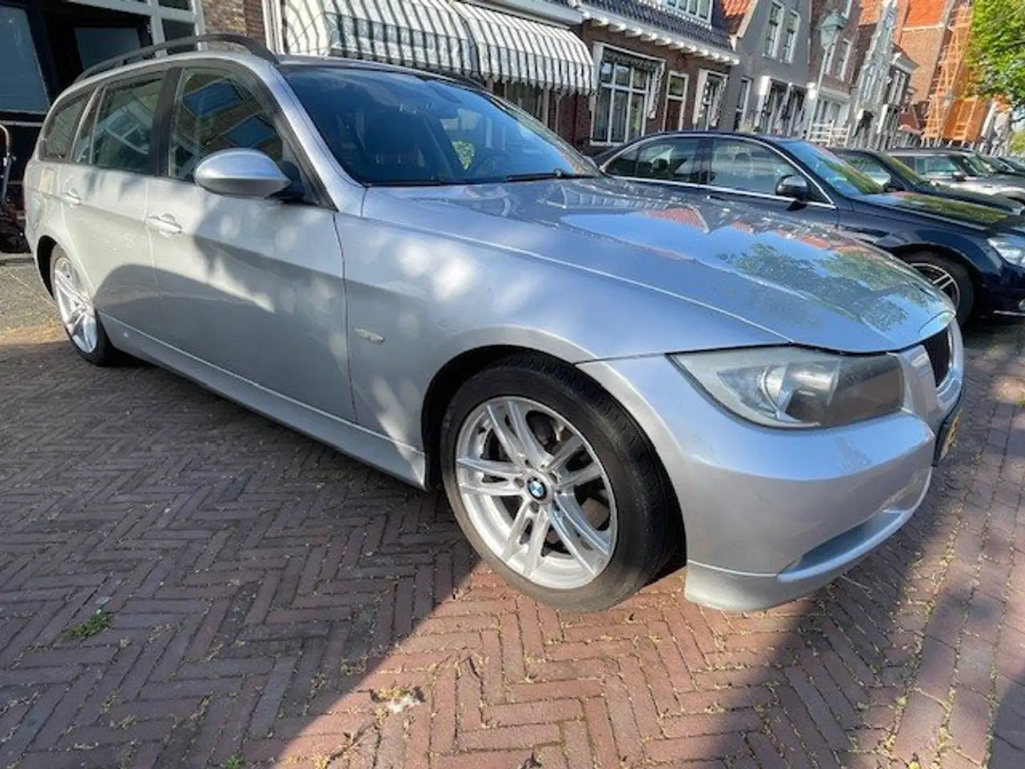 BMW 330 330 318i Executive Ezüst - 2