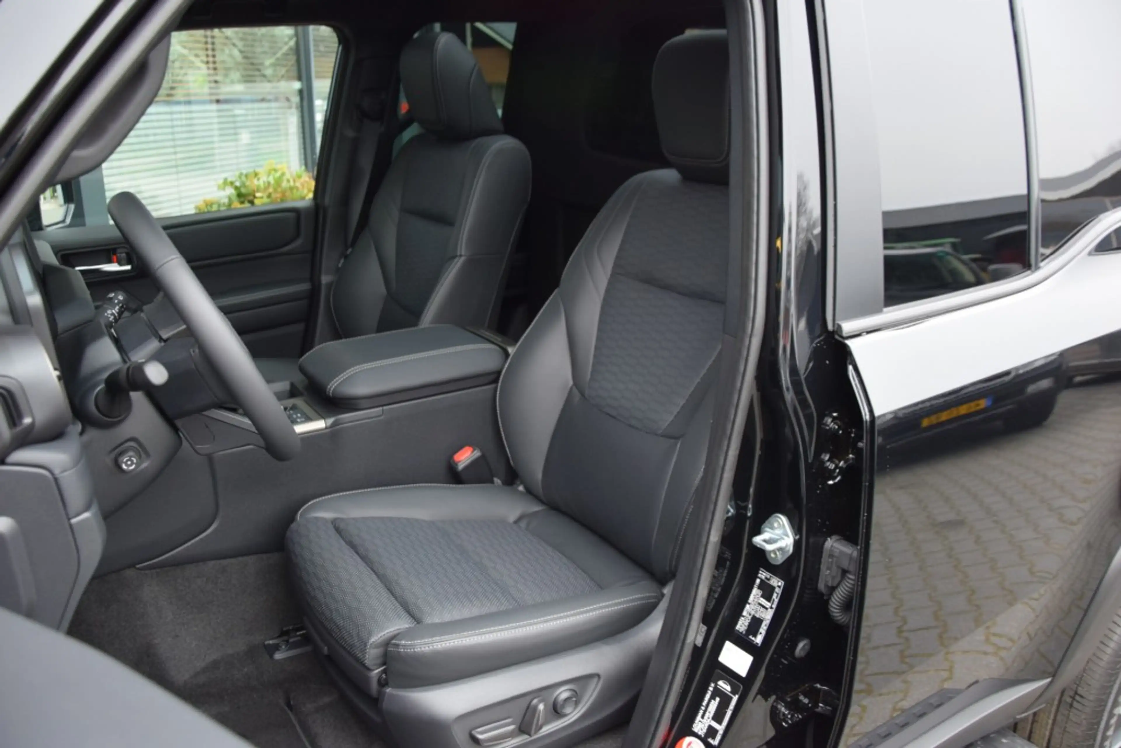 Toyota Land Cruiser 2.8 D-4D 5DRS hybride 48v PROFESSIONAL PANODAK A — photo 10