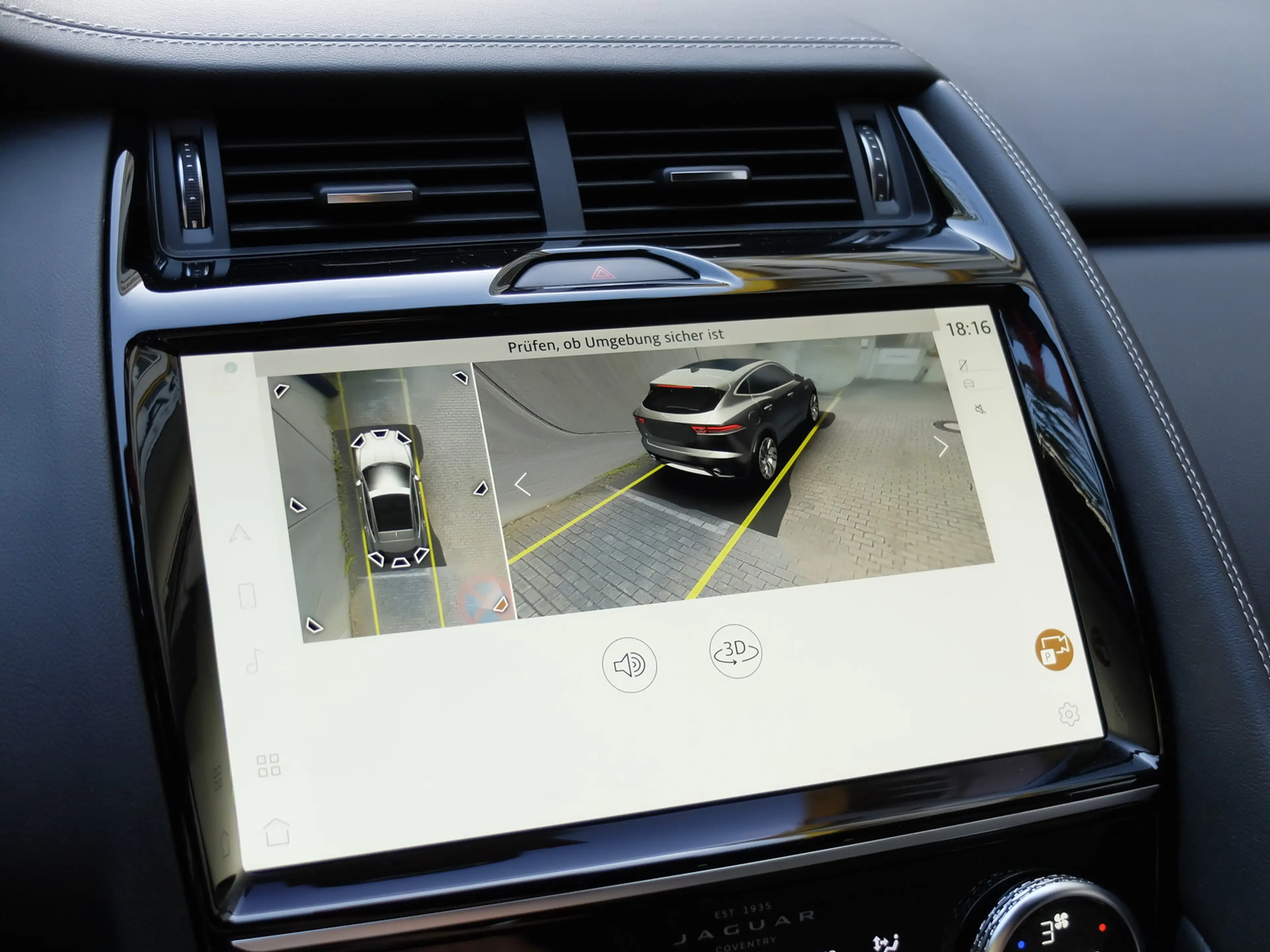 Jaguar E-Pace E-PACE R-Dynamic S AWD Plug-In Hybrid Voll — photo 9