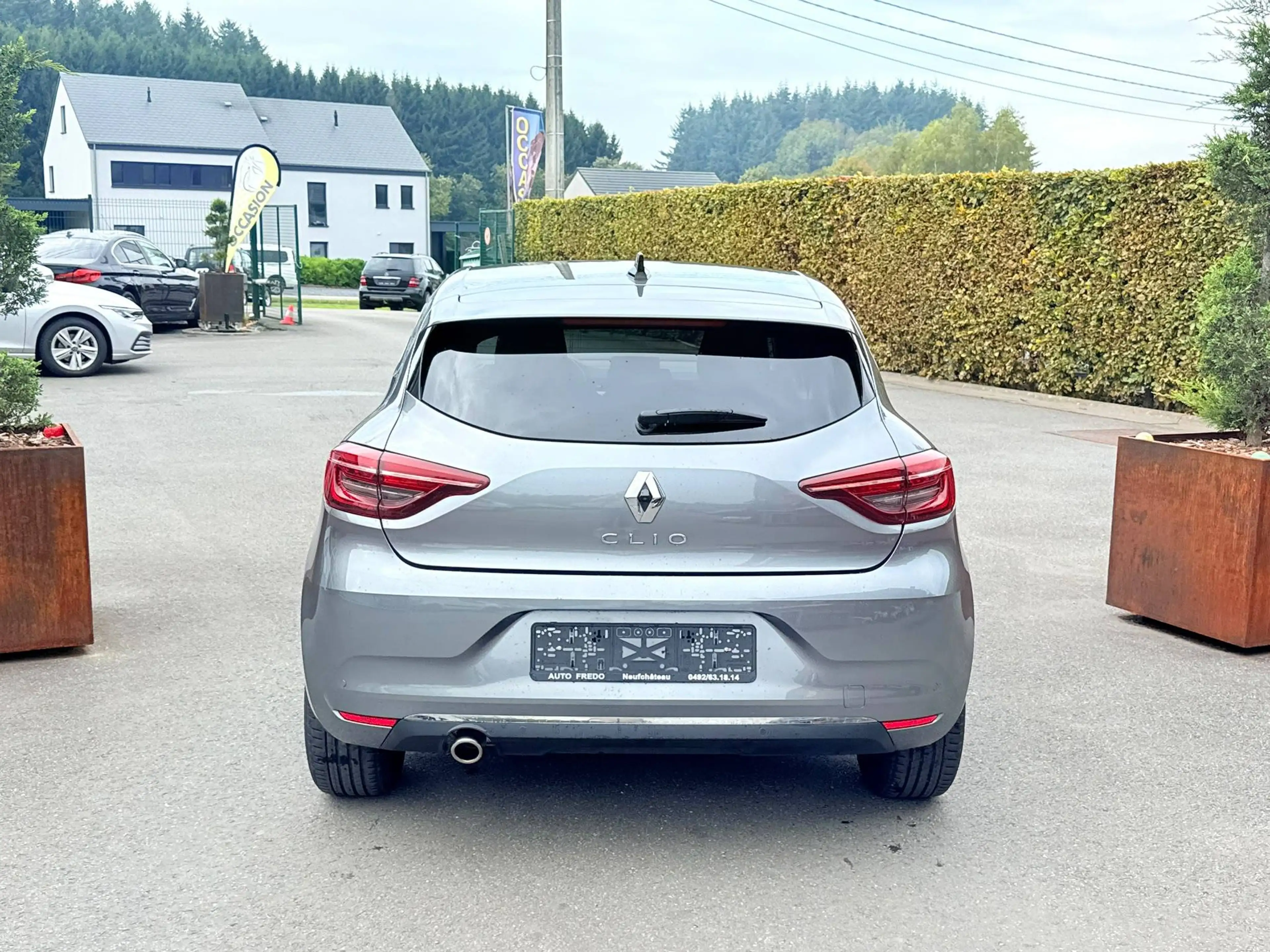 Renault Clio 1.0 TCe Techno * virtuel cockpit * Gps * Clim */* — photo 8