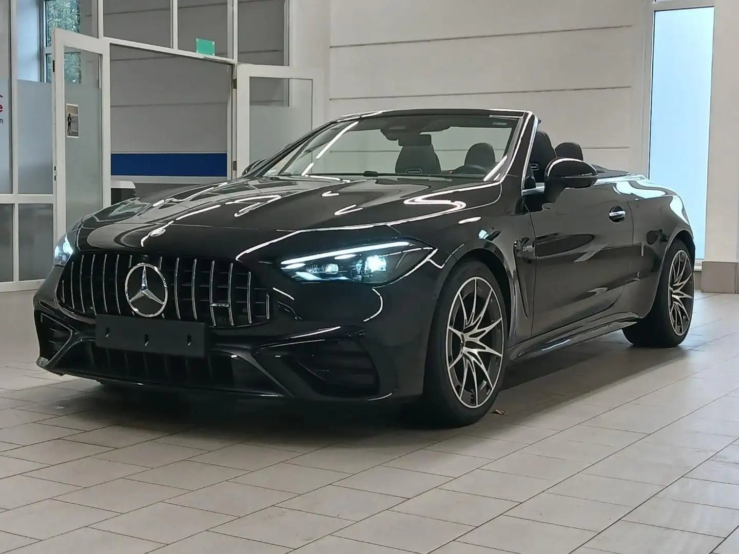 Mercedes-Benz CLE 53 AMG 4MATIC+ Cabrio Premium+Night-Paket Schwarz - 1